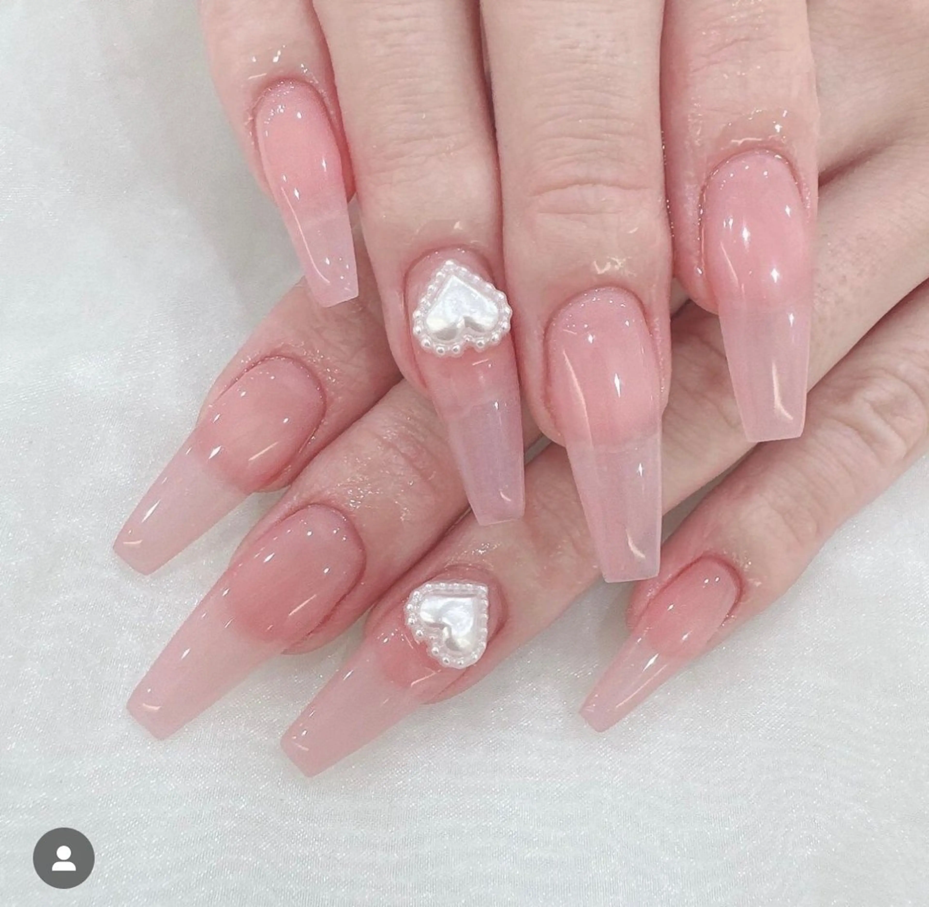 ネイル オーロラネイル チークネイル 長さ出し フットネイル フレンチネイル ハンドネイル ハンドケア NaNa nailのネイルデザイン