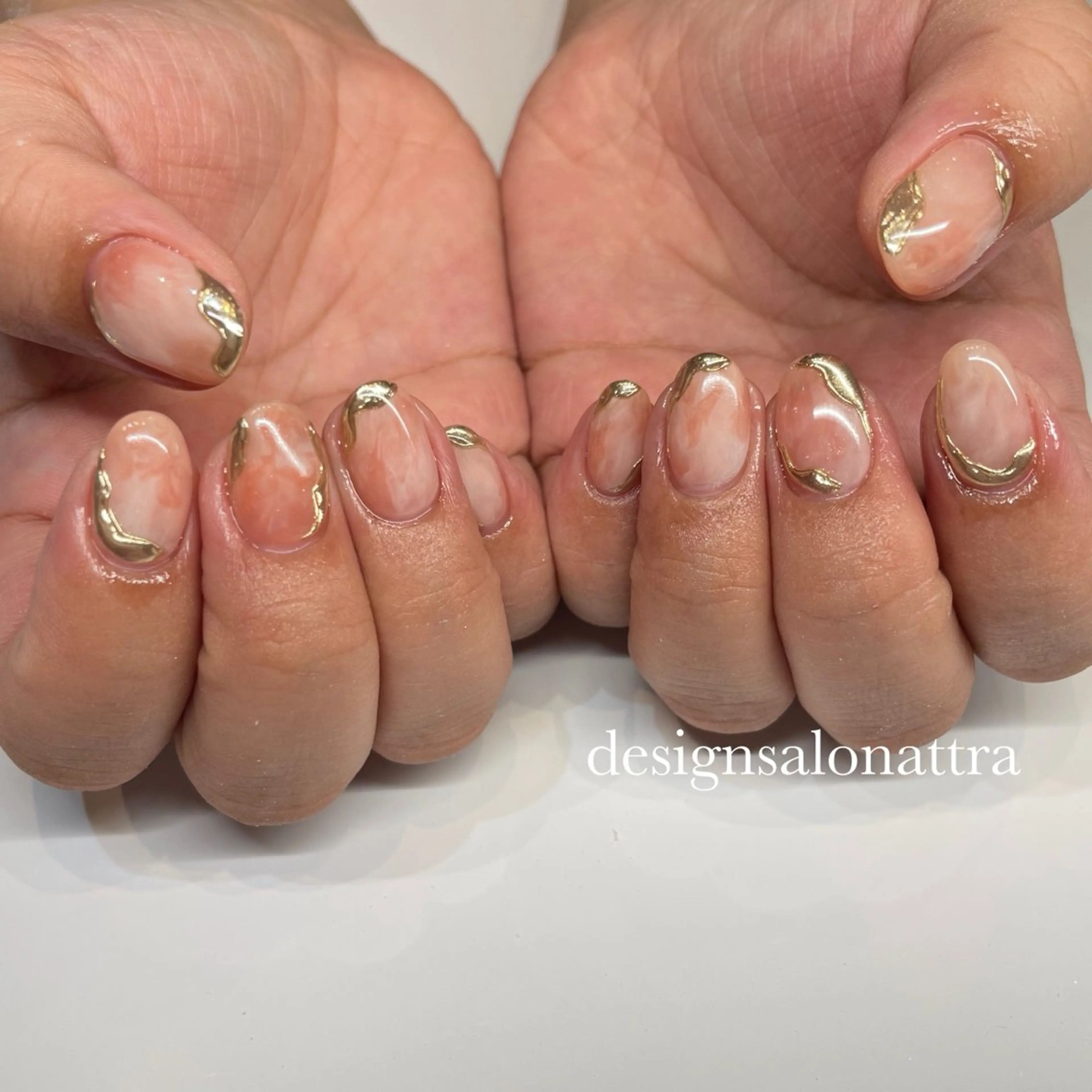 ネイル フラッシュネイル ジェルネイル キラキラネイル マグネットネイル 持ち込み ハンドネイル 糀屋 彩奈のネイルデザイン