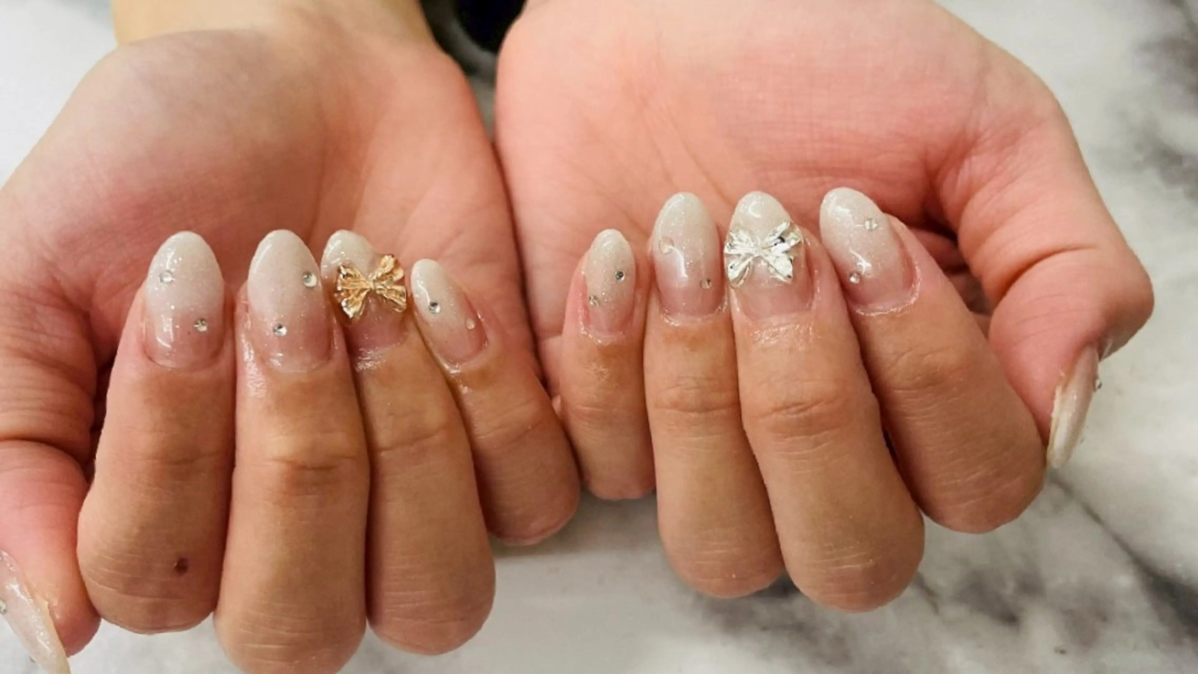 ネイル ハンドネイル 矢野 美希のネイルデザイン