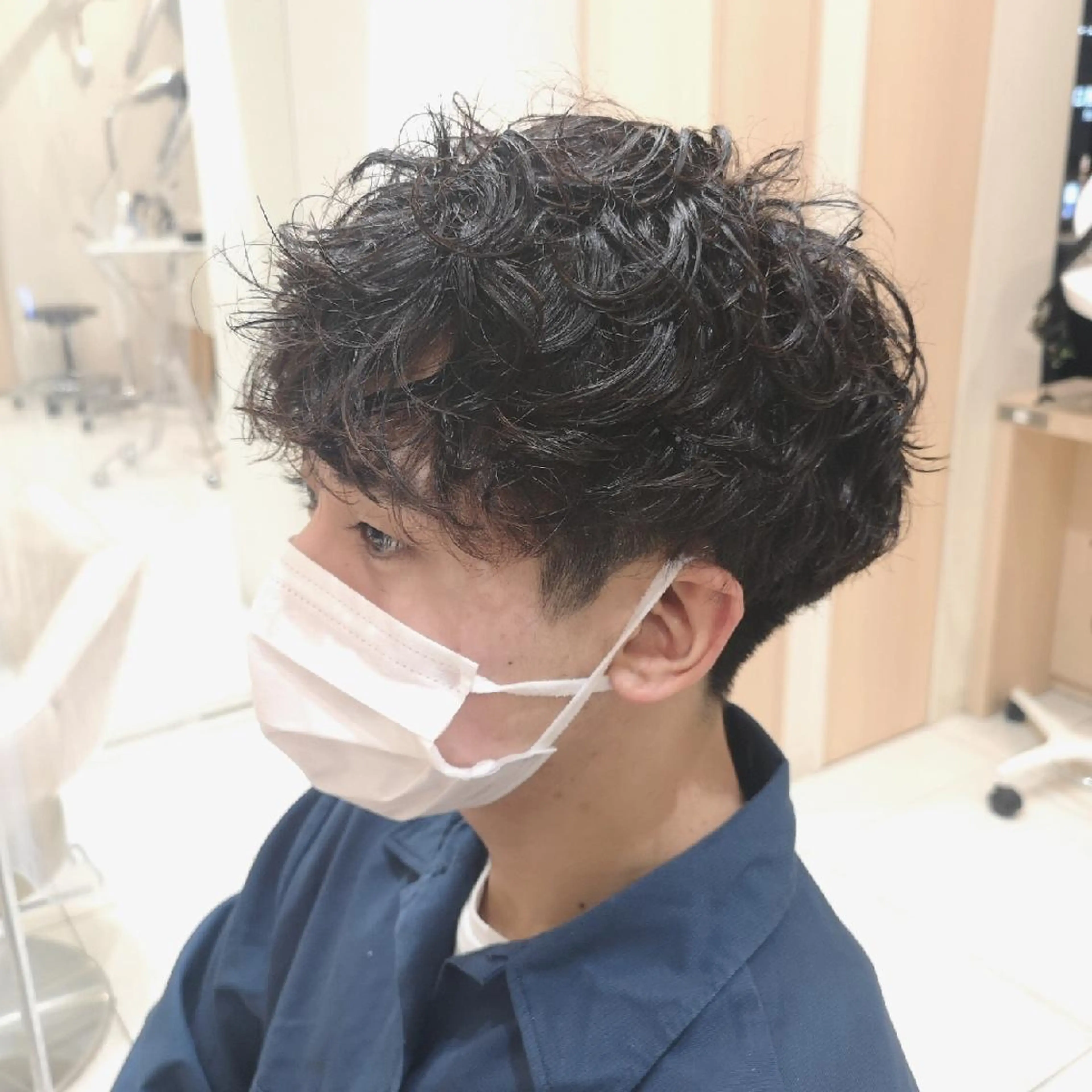 メンズ パーマ 渡辺 愛枝/艶カラー🩵のヘアスタイル