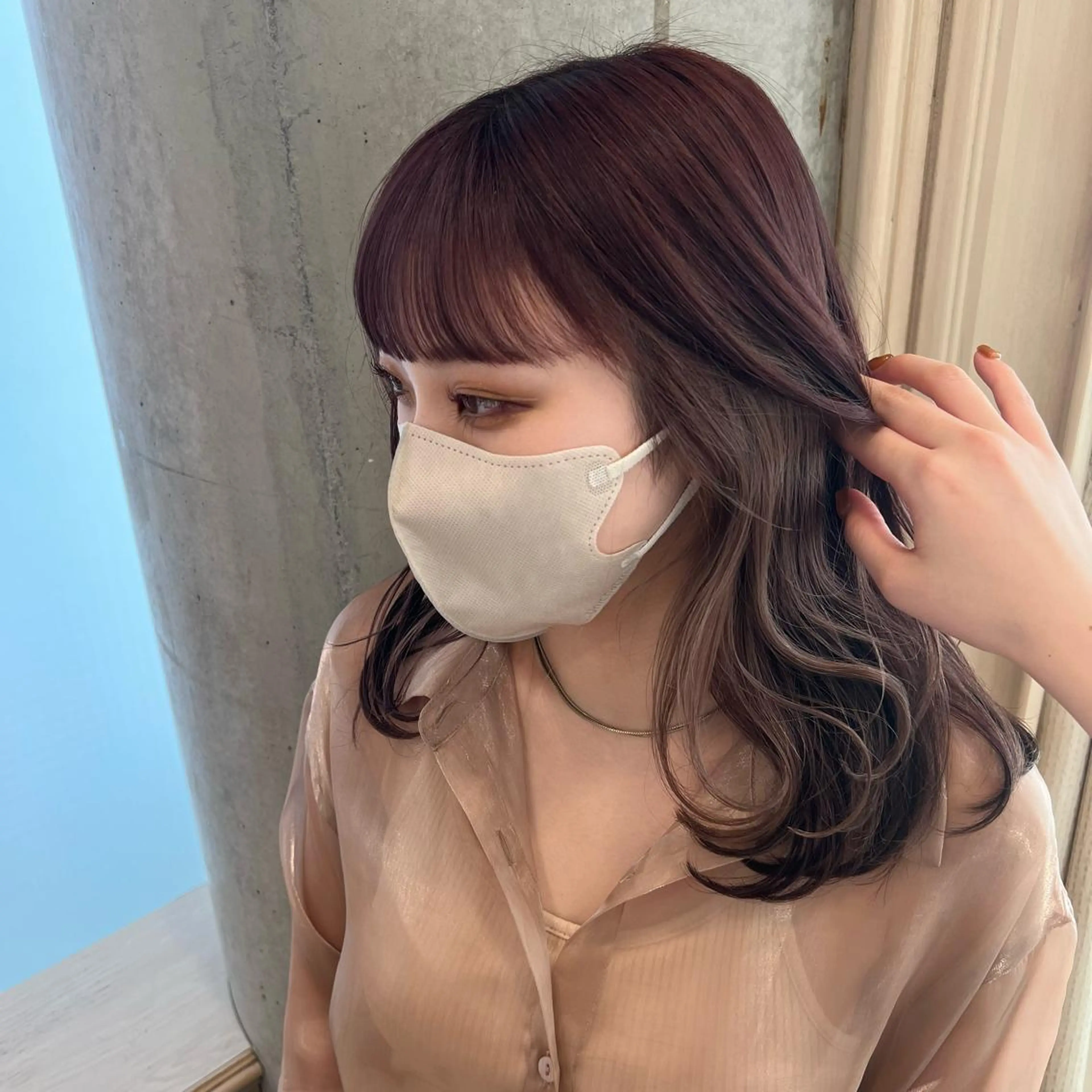 セミロング カラー ベージュカラー イヤリングカラー ホワイトベージュ SALOWIN川崎WEST店所属・🌷川崎/ボブ/ アレンジ/コトネ🌷のヘアスタイル