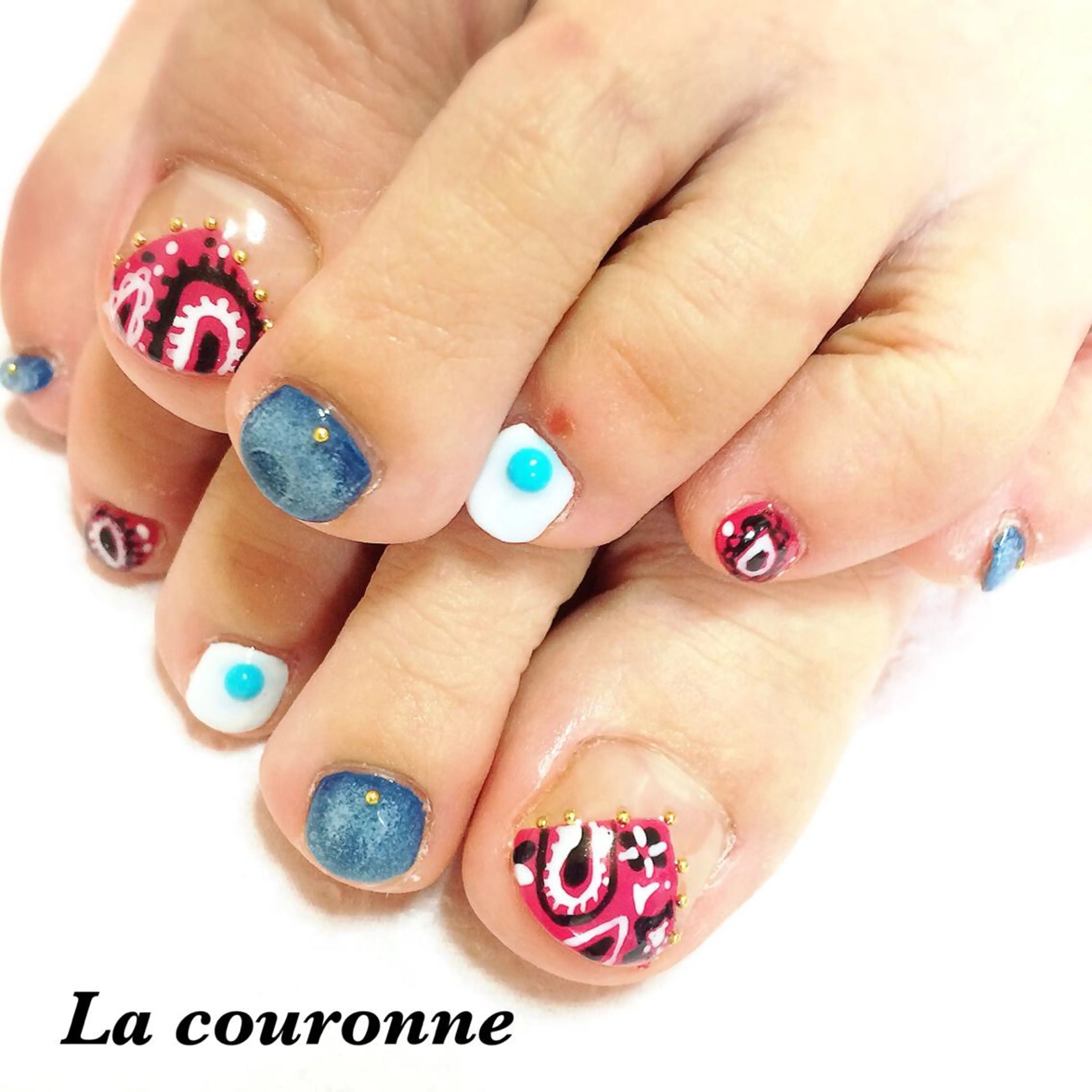 ネイル Lacouronne NATSUMIのネイルデザイン