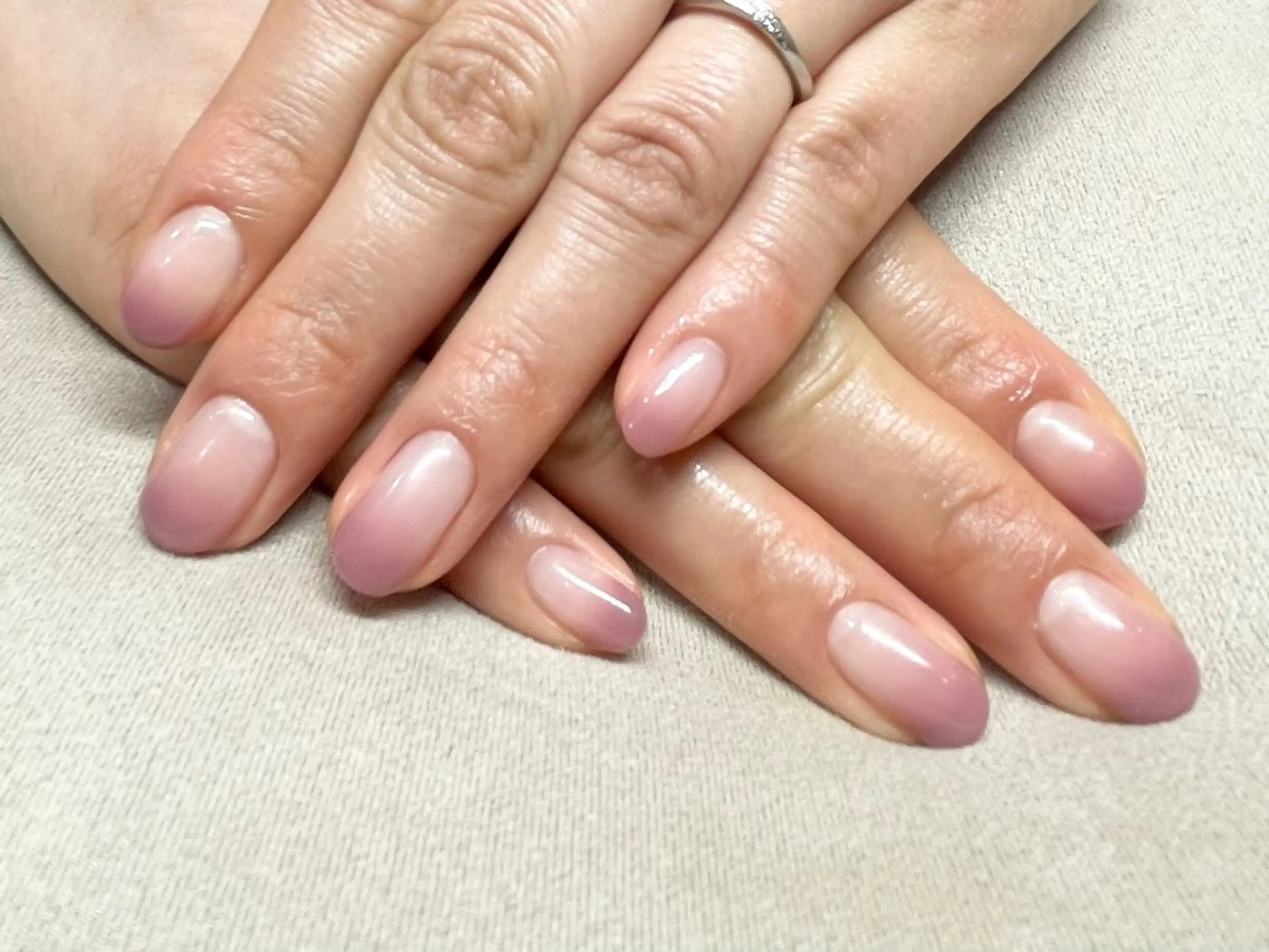 ネイル グラデーション ハンドネイル パラスパガーデン Nitagai☺︎のネイルデザイン