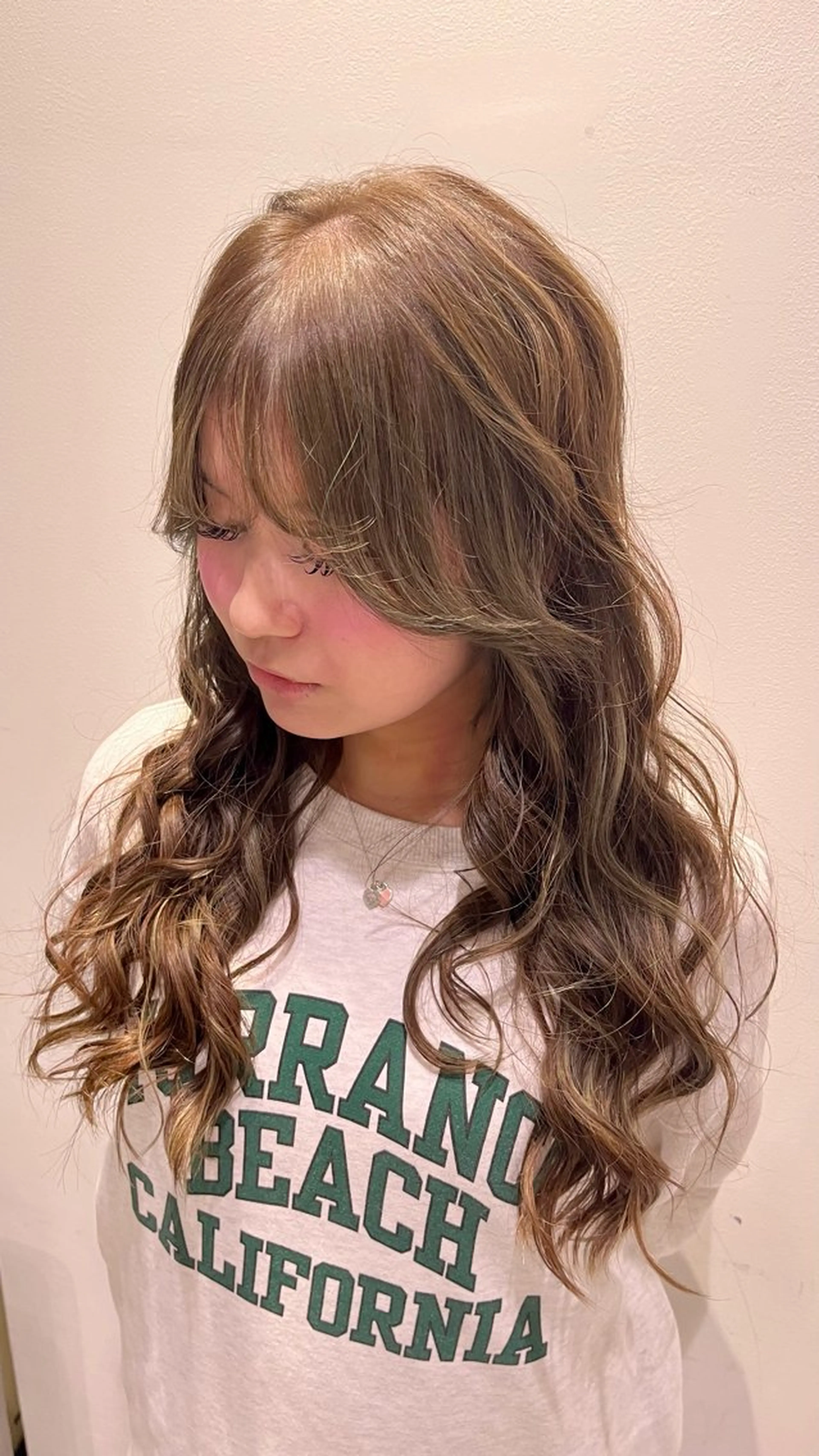 ロング カラー ベージュカラー オリーブベージュ ヘアカラー トリートメント ヘッドスパ stair：case 💟川部　陽子💟のヘアスタイル