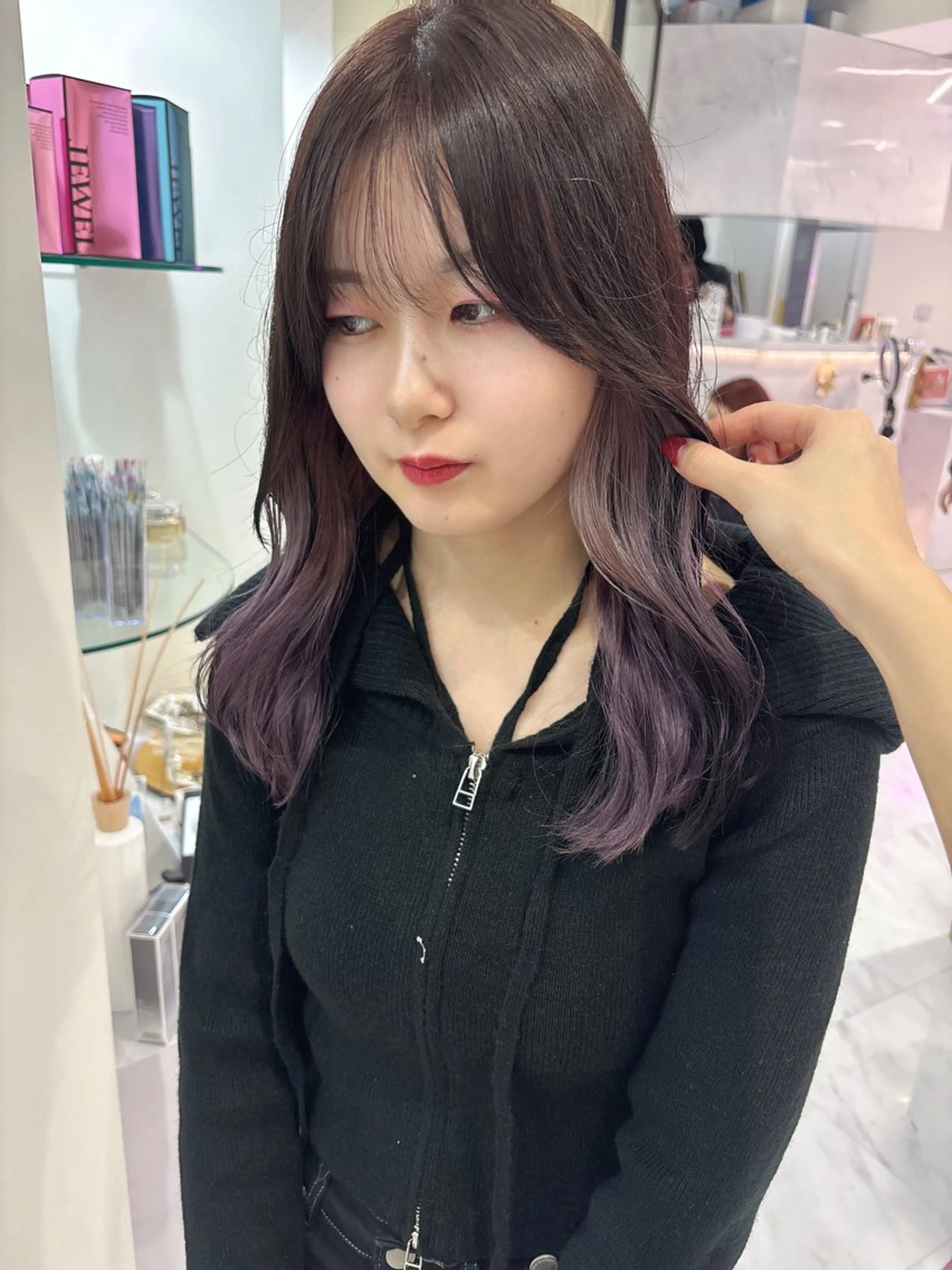 ミディアム カラー グラデーションカラー インナーカラー カット ヘアカラー SAYAKA 🍒／ボブ／暖色のヘアスタイル