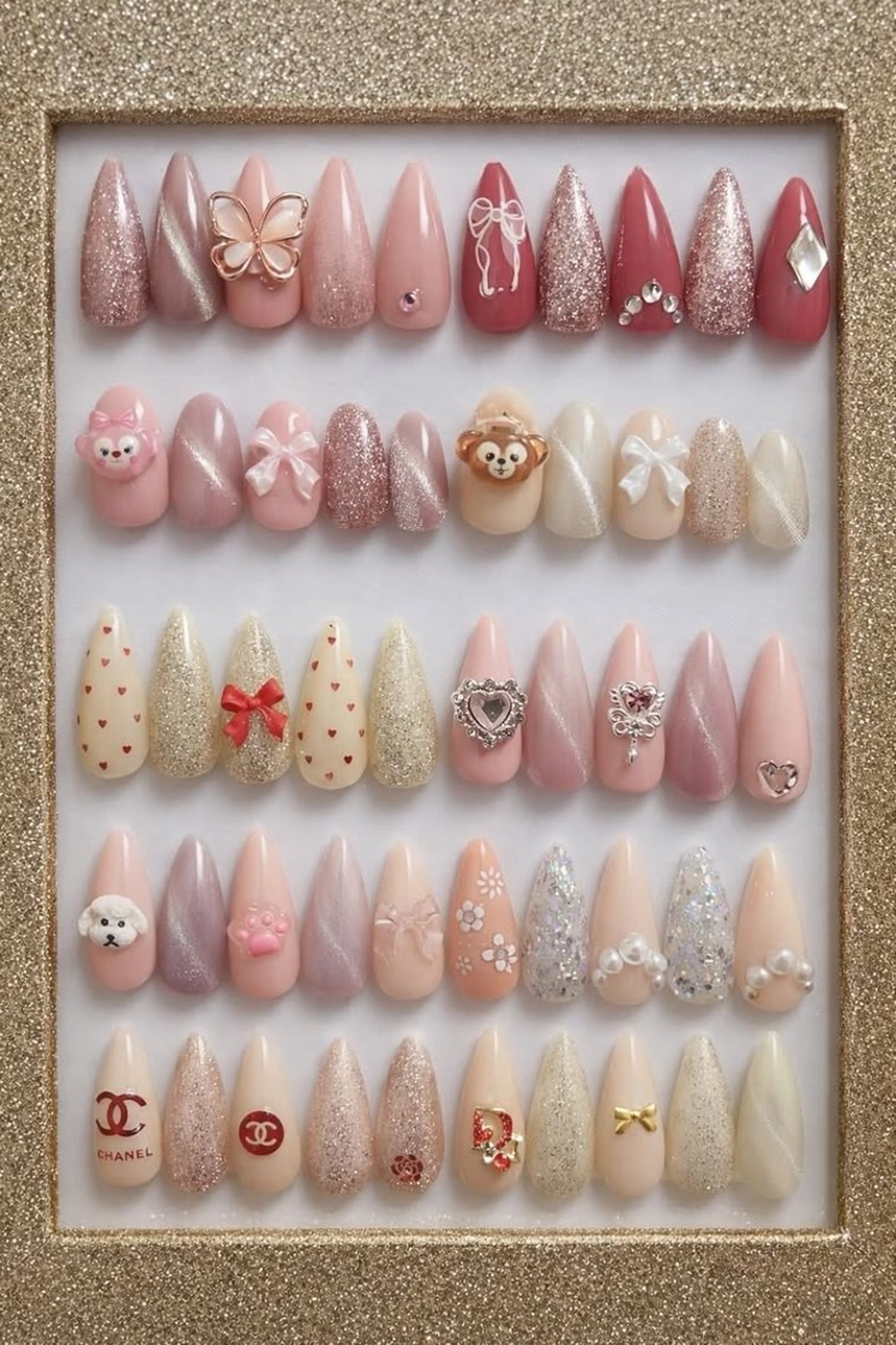 💅ジェルネイル💅デザインネイル、ラメネイル、マグネットネイル、オフ🆗の写真