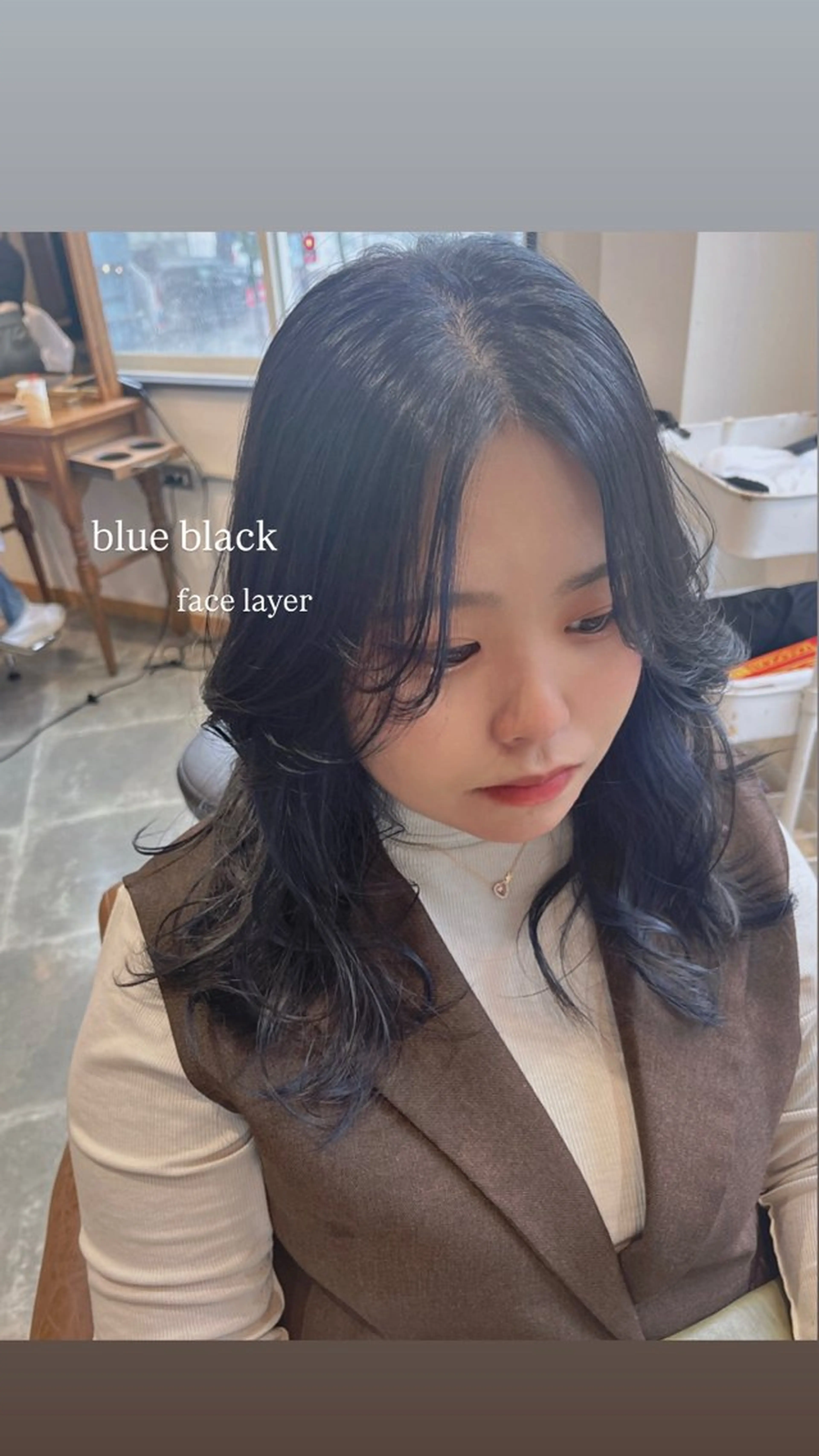 ミディアム カット ヘアカラー トリートメント 緒方 つばさのヘアスタイル