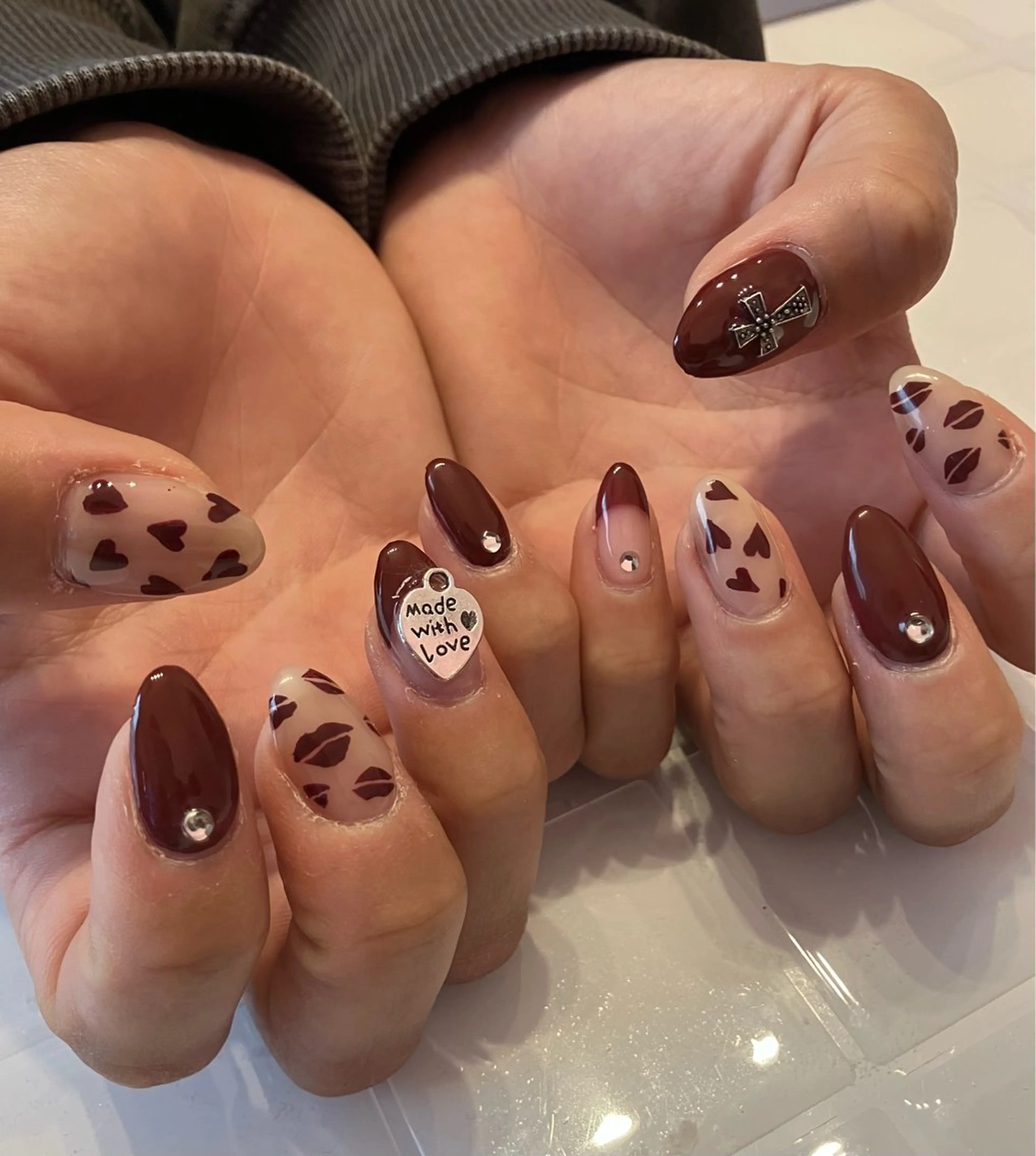 ネイル ハンドネイル uryu yuriのネイルデザイン