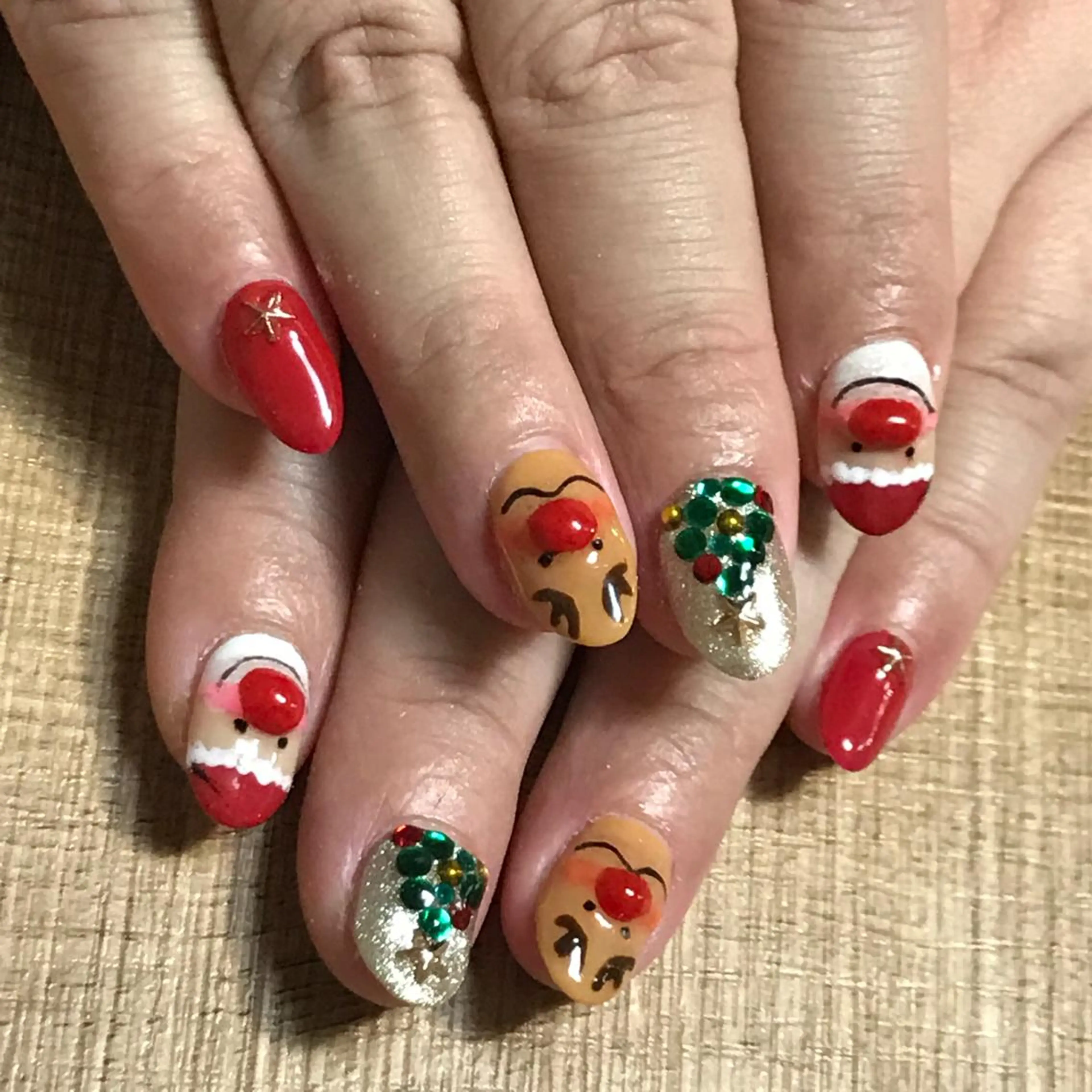 ネイル アートネイル 安藤 Charlotteのネイルデザイン