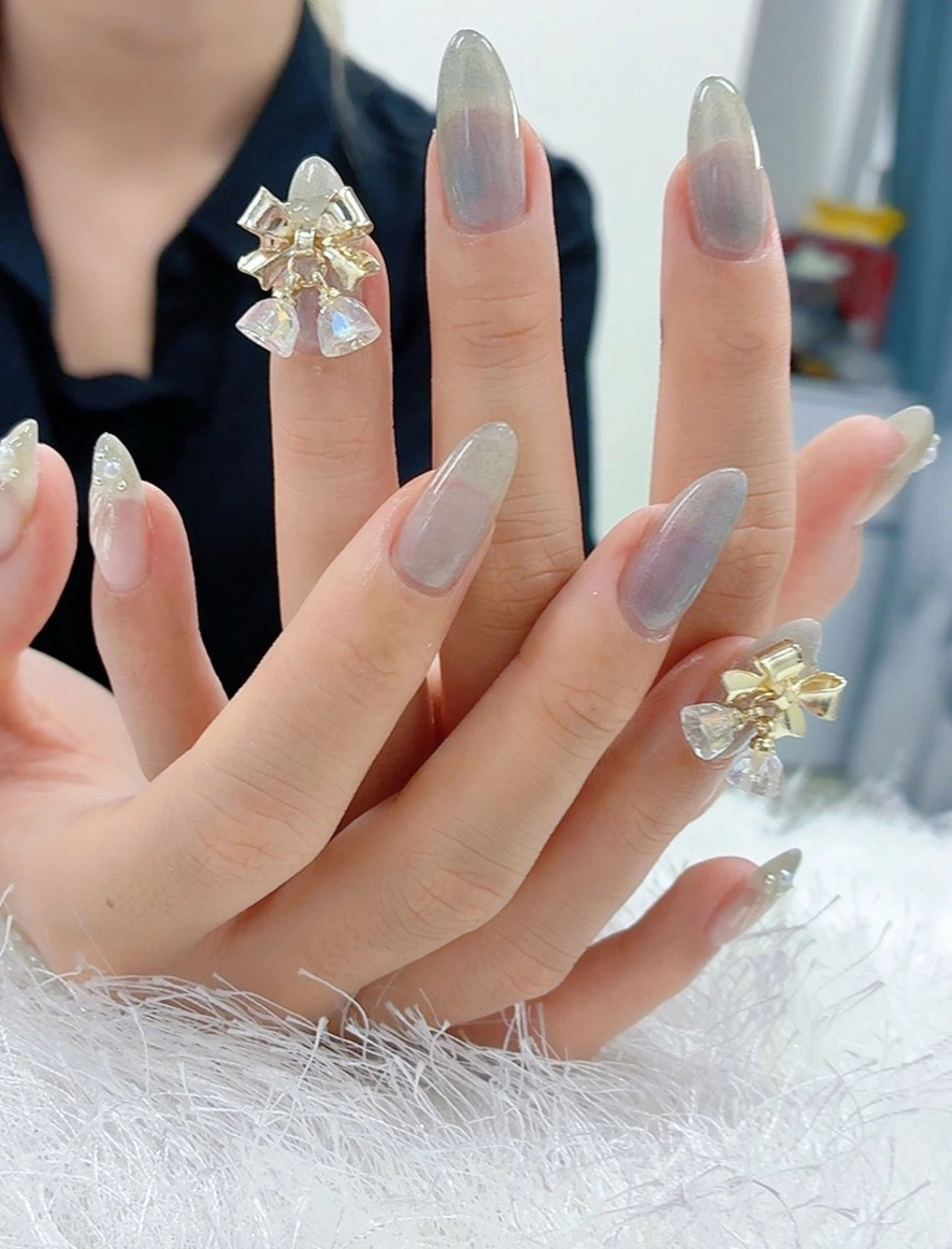 ネイル ハンドネイル 佐藤 依娜のネイルデザイン