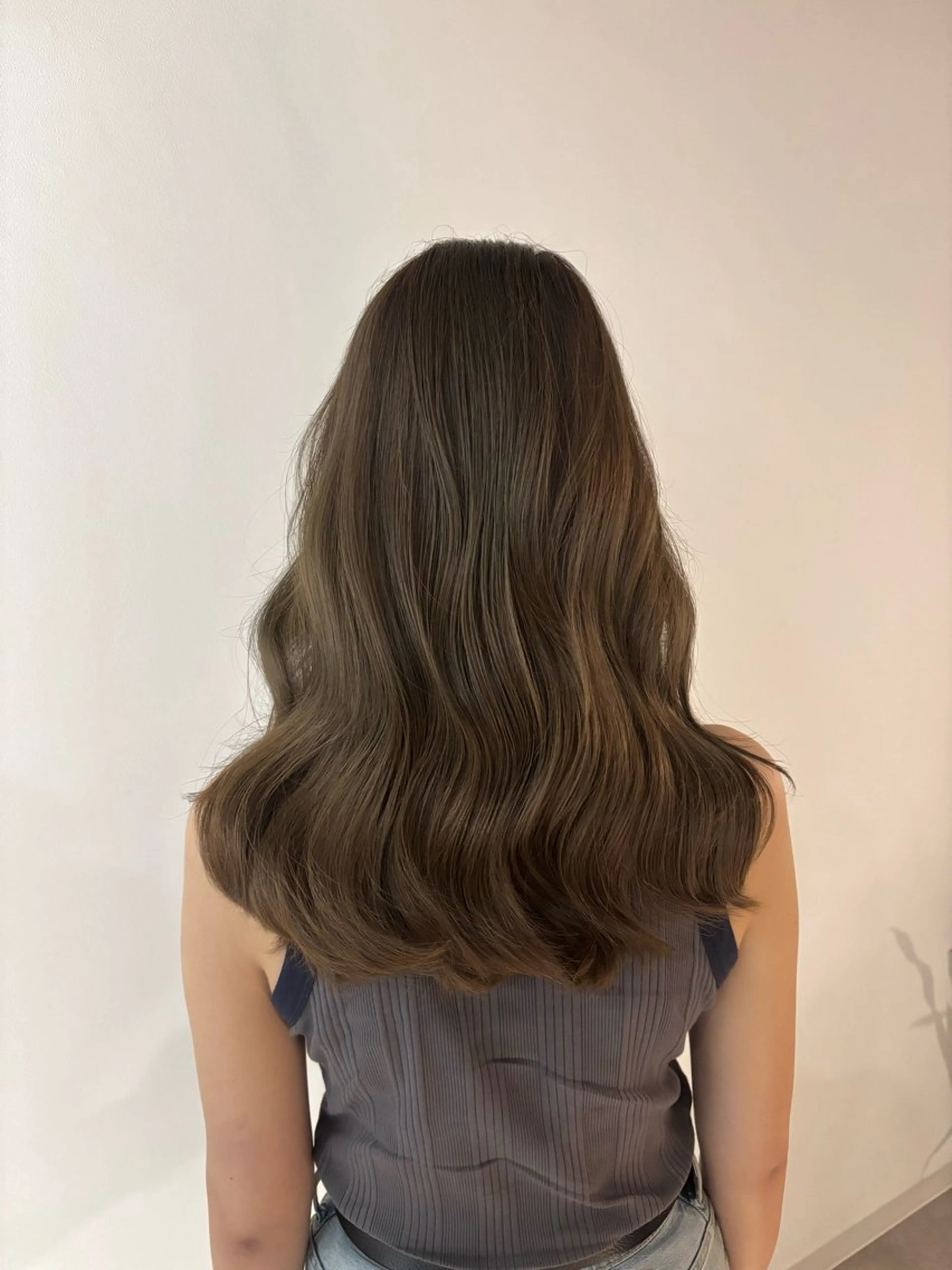 ミディアム カラー ベージュカラー ブリーチ ブラウンカラー カシス グレージュ カット ヘアカラー トリートメント レイヤー/ボブモデル 募集中🕊️正源のヘアスタイル