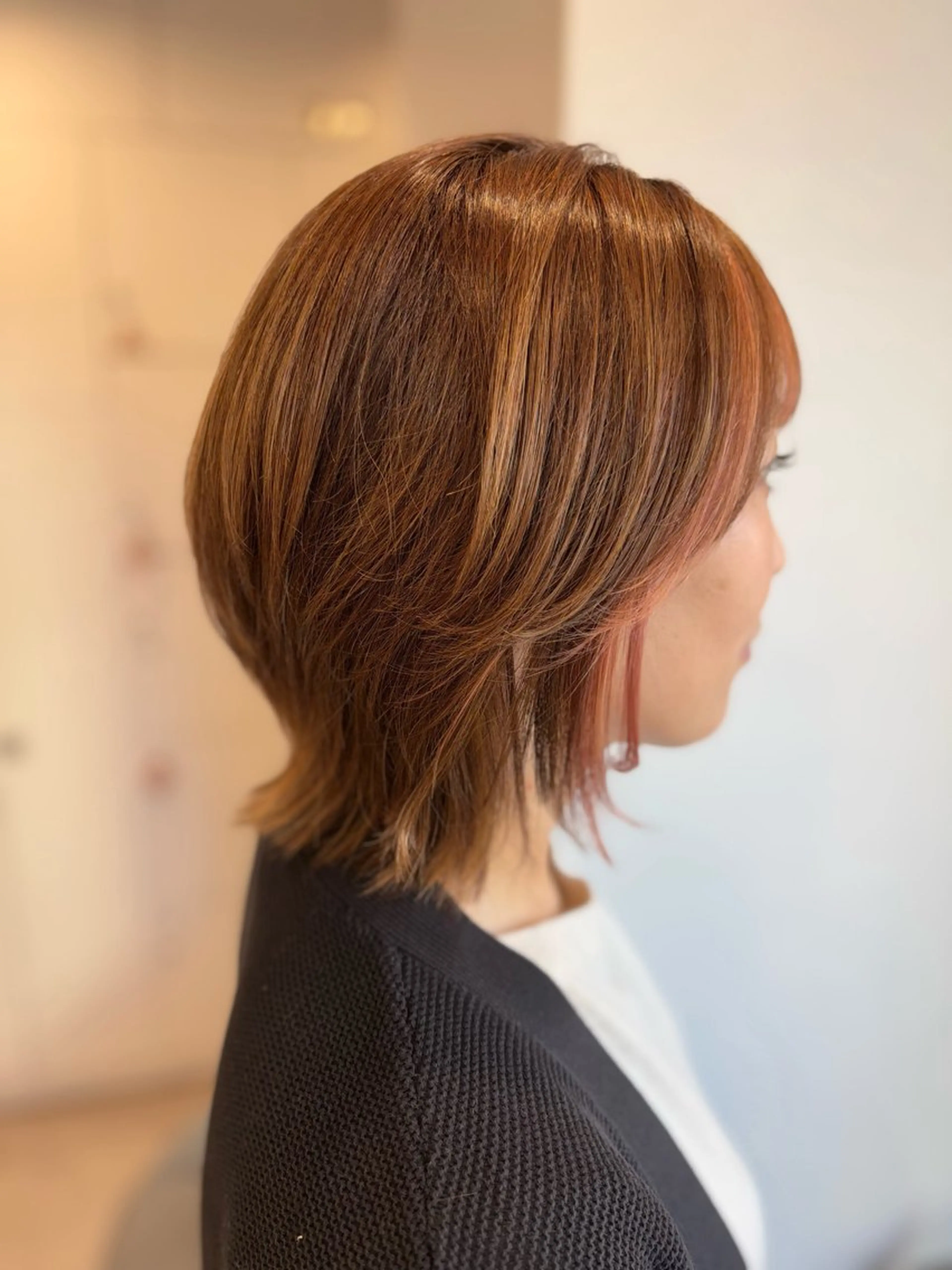 ミディアム ミストバング ヘアカラー 仲矢 あゆ美のヘアスタイル