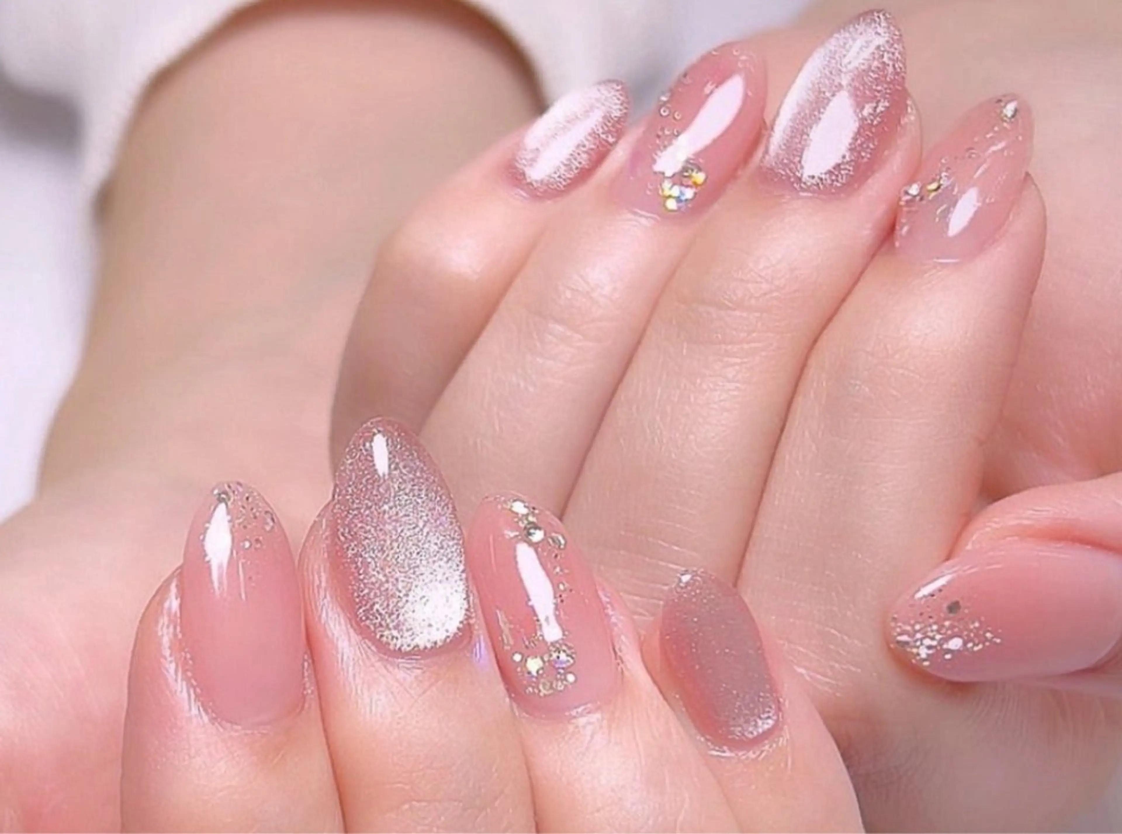 ネイル アートネイル チークネイル 長さ出し フラッシュネイル フットネイル ハンドネイル フットネイル ハンドケア YK Rinのネイルデザイン