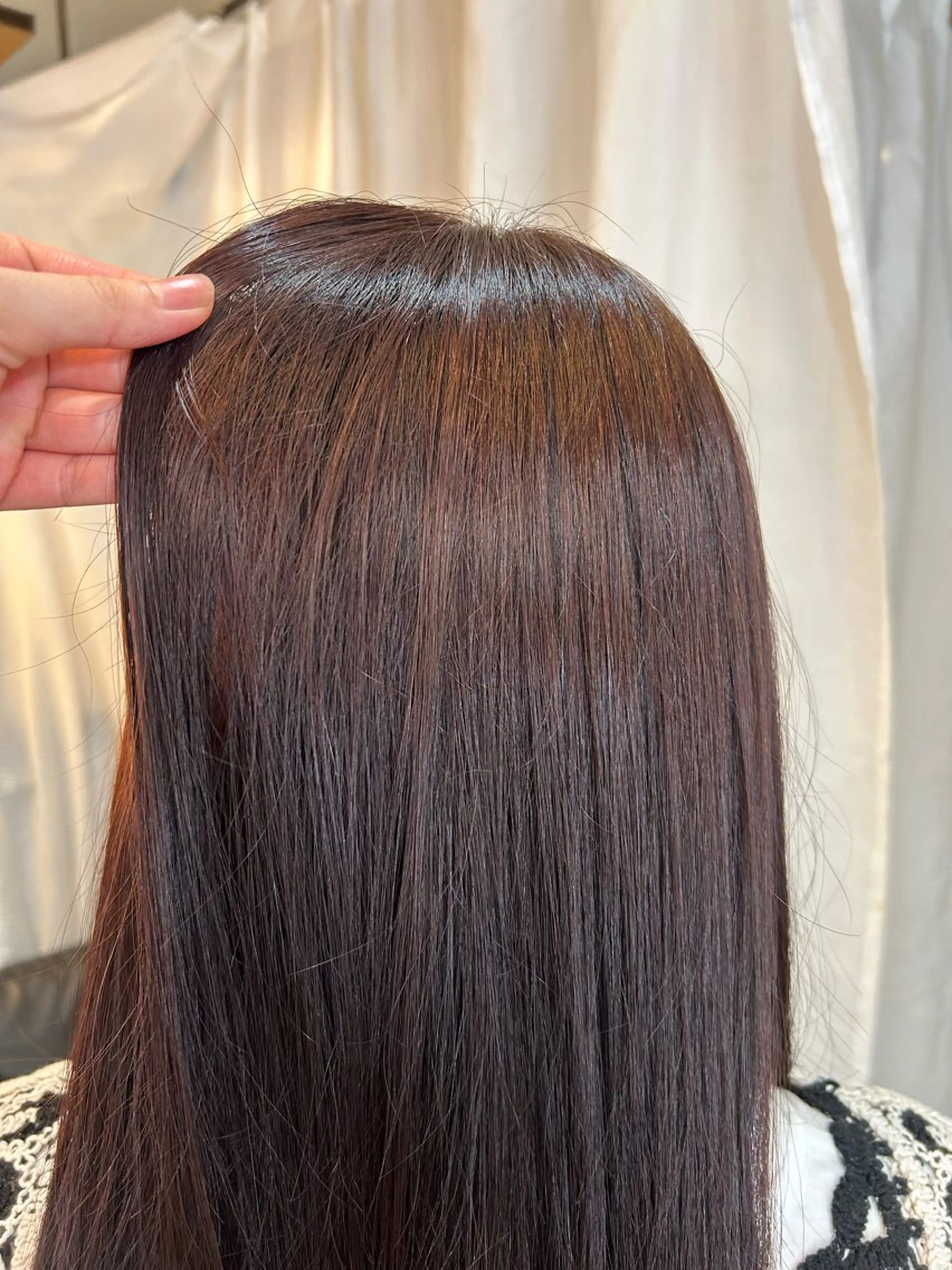 ミディアム カラー ブラウンカラー レッドカラー レッドブラウン カット ヘアカラー 顔周りカット ピンク カラー♡りりのヘアスタイル