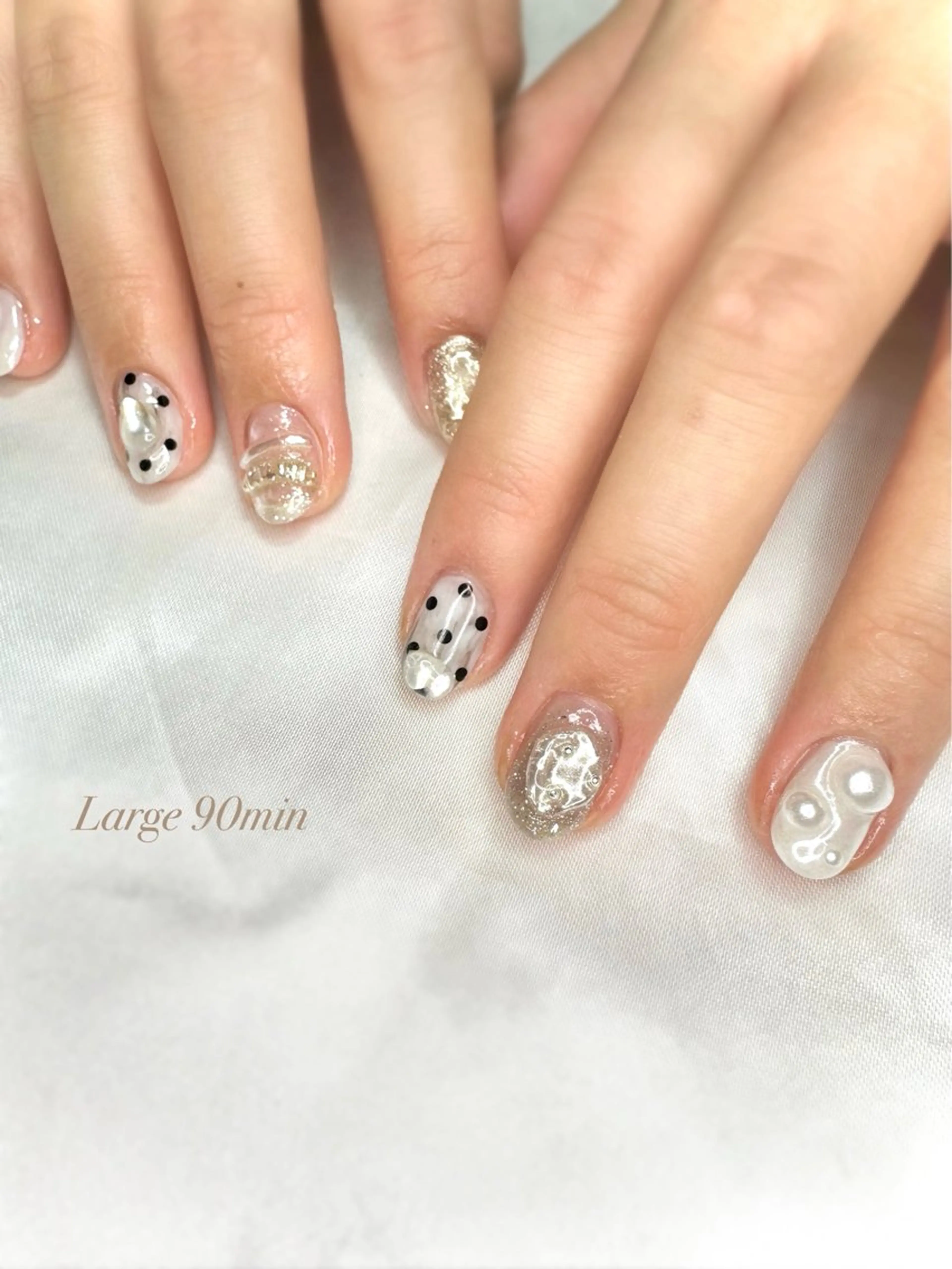 ネイル ドット ジェルネイル マグネットネイル ミラーネイル ニュアンスネイル ハンドネイル Large 桑原のネイルデザイン