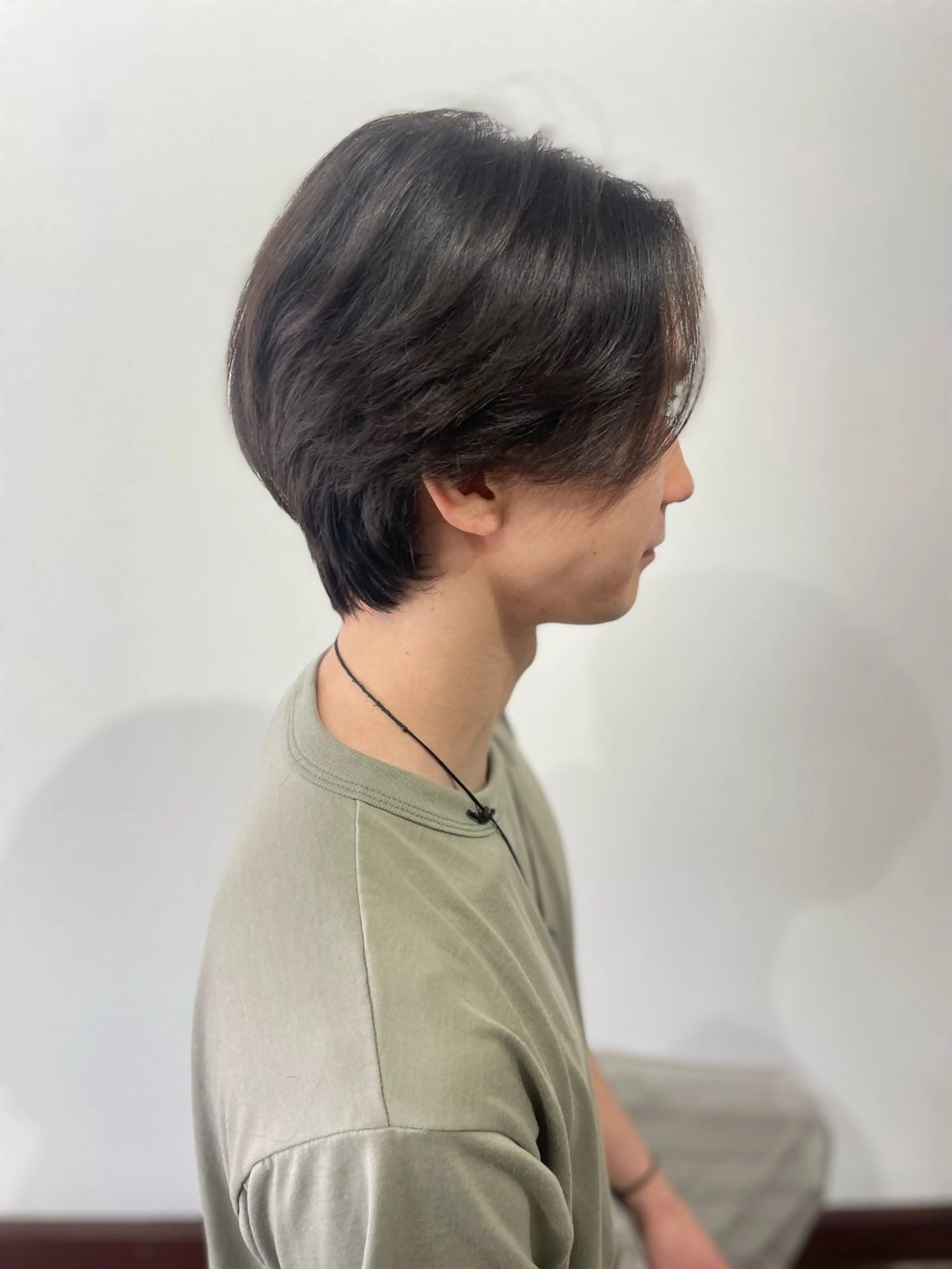 ミディアム メンズ メンズブリーチ ケアカラー 髪質改善 流行メンズスタイル ren✂︎のヘアスタイル