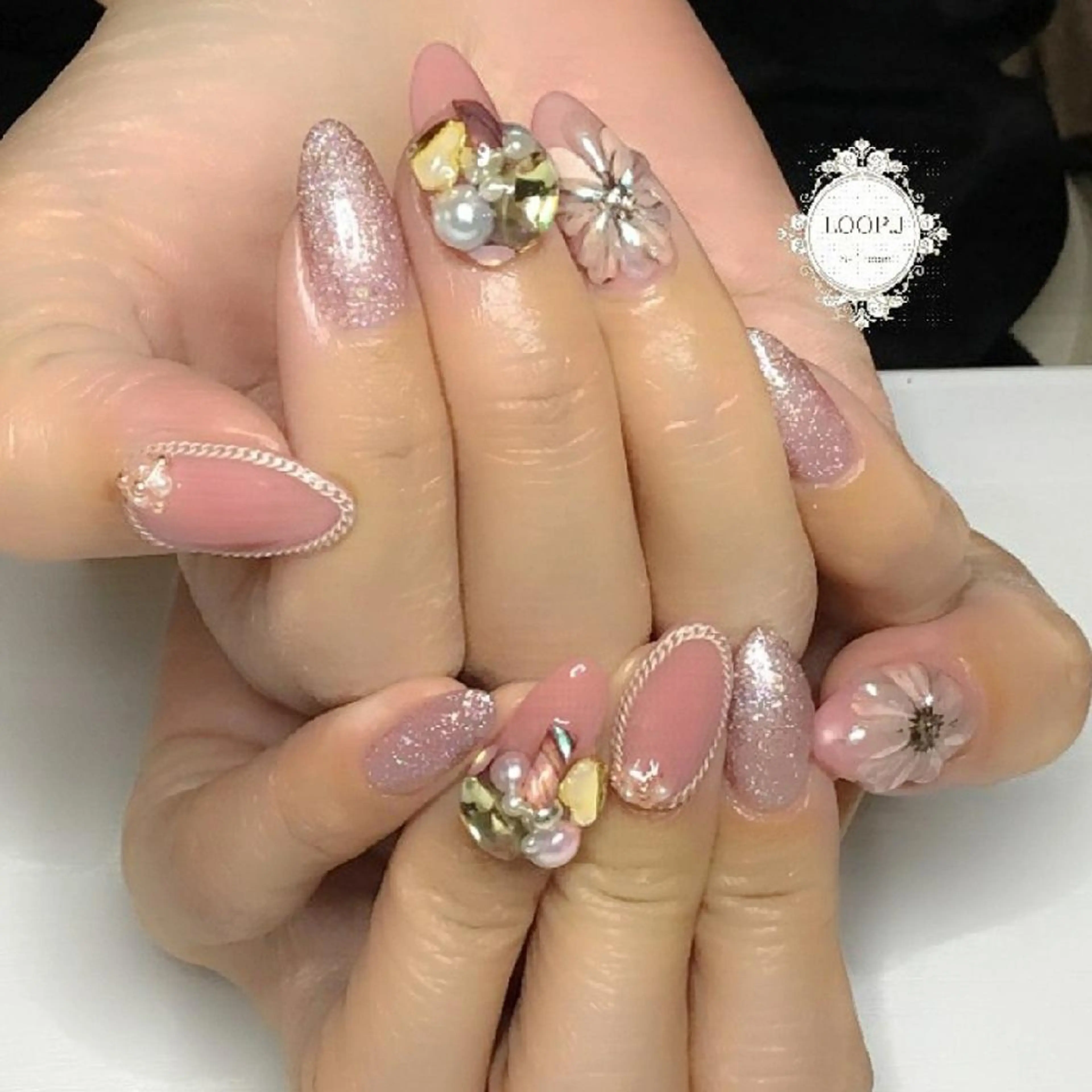 ネイル おおくぼ めぐみのネイルデザイン