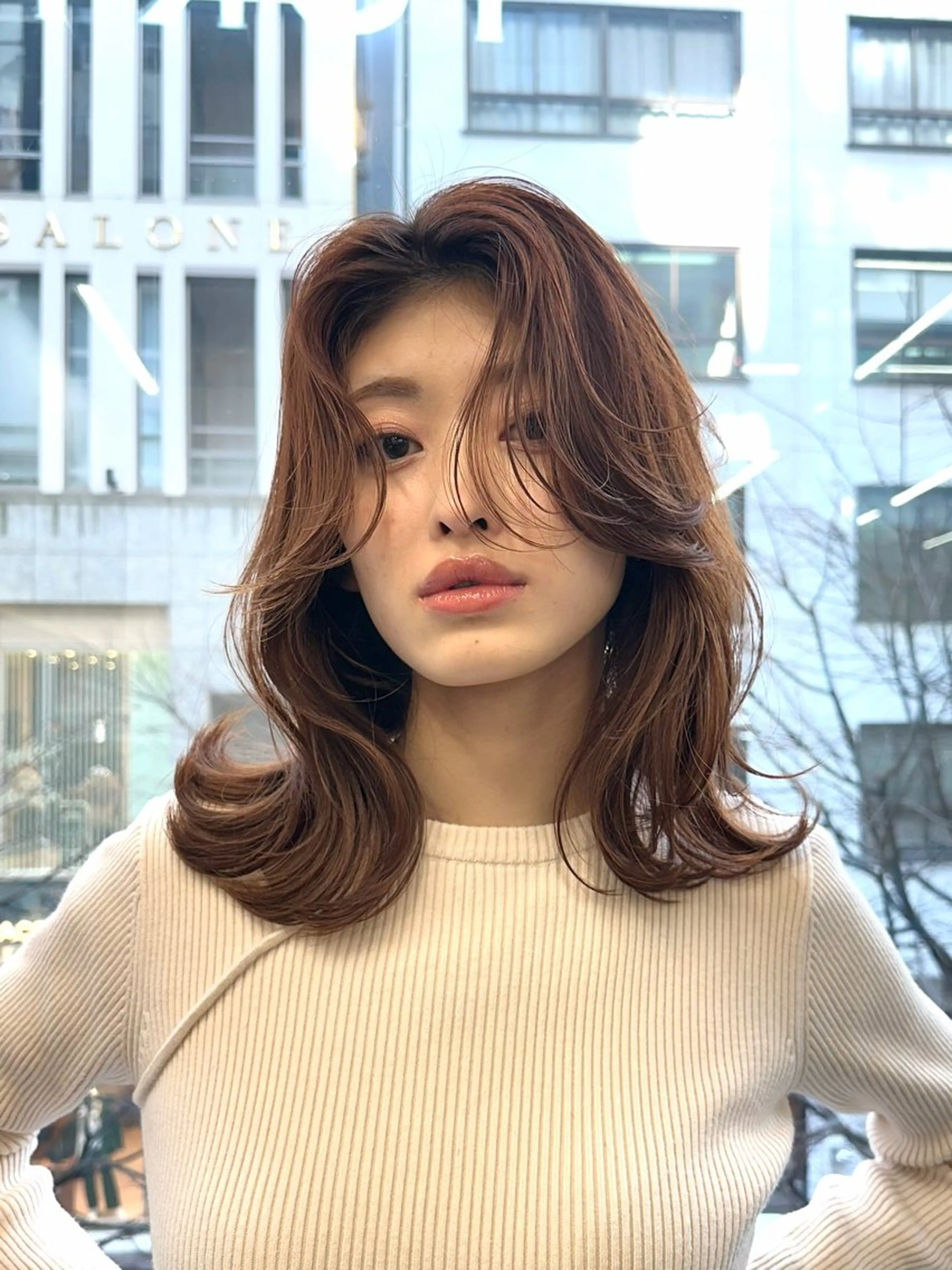 ミディアム カラー Misora/ボブ/ レイヤー/艶カラーのヘアスタイル