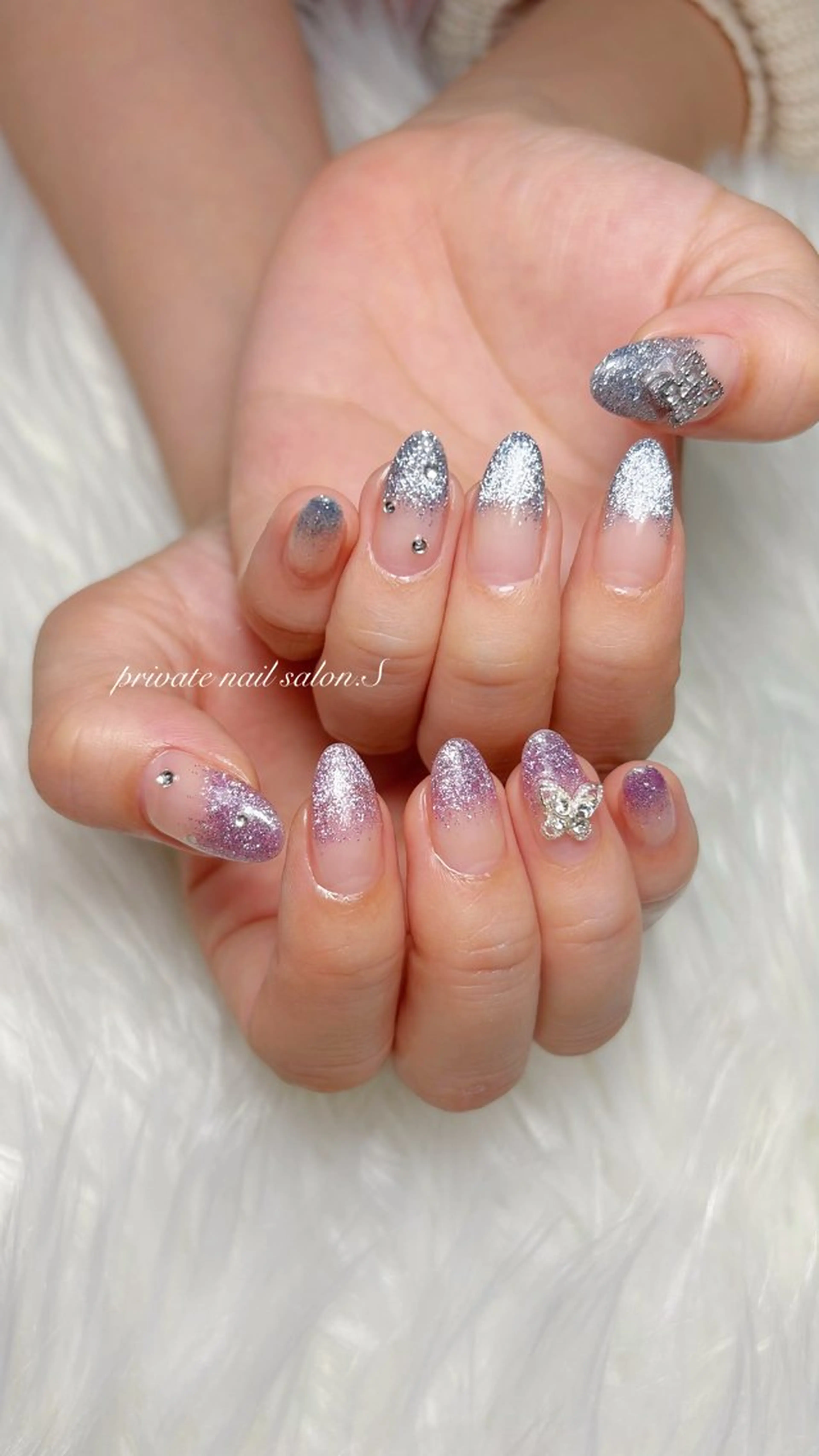 ネイル フラッシュネイル フラッシュマグ ジェルネイル グラデーション 持ち込み ハンドネイル 関山 志乃のネイルデザイン