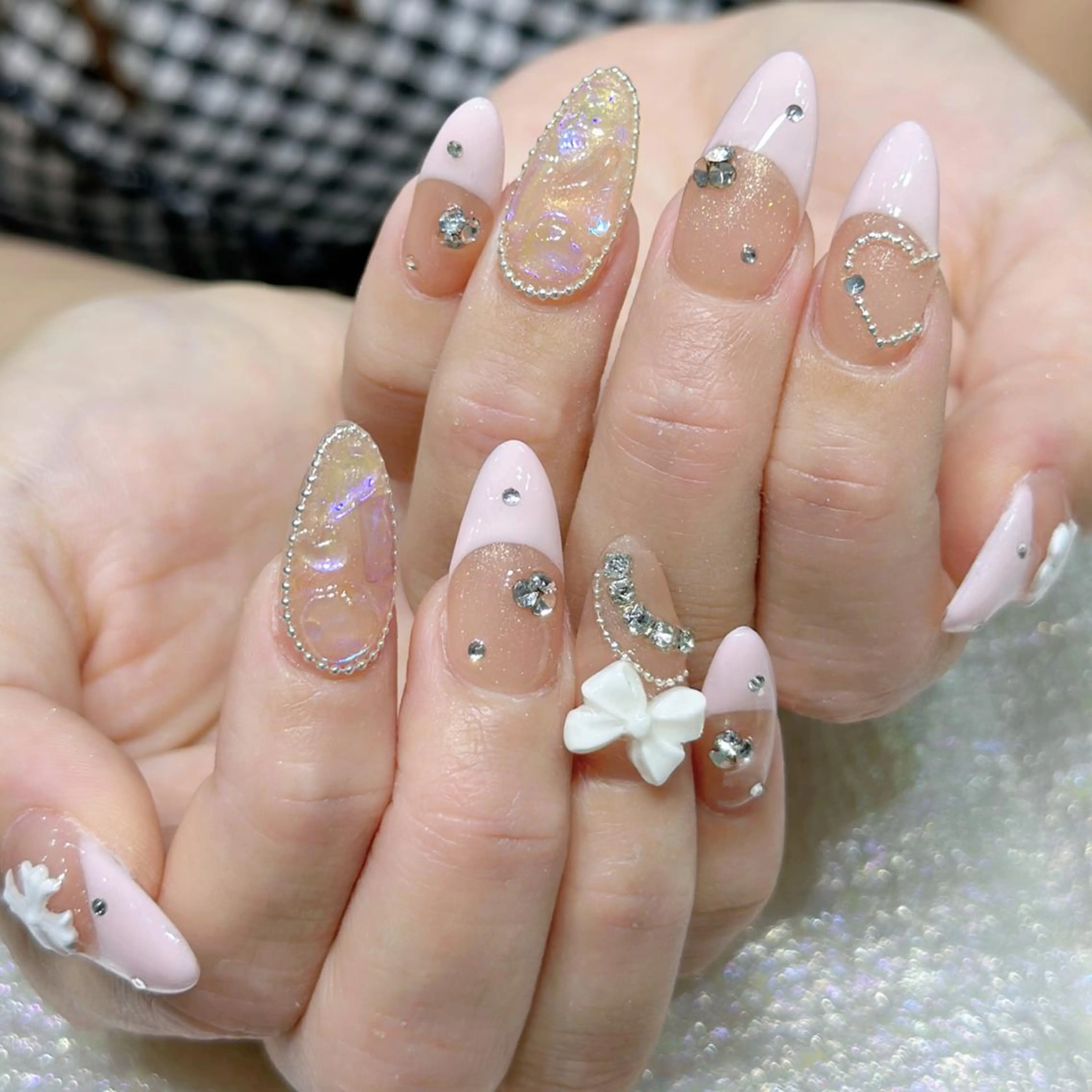 ネイル ハンドネイル Queen‘s なんのネイルデザイン