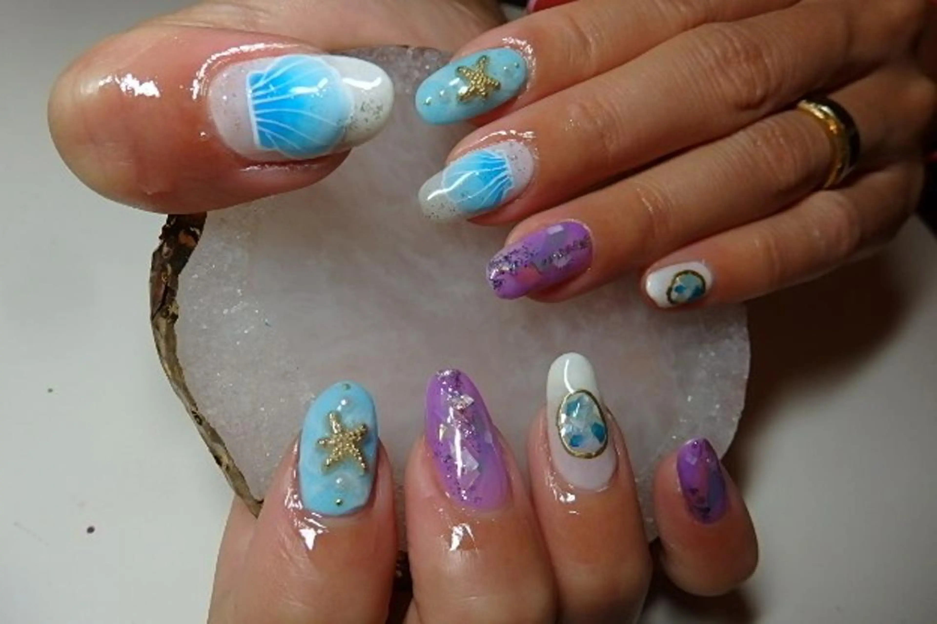 ネイル LAVISH nail salonのヘアスタイル