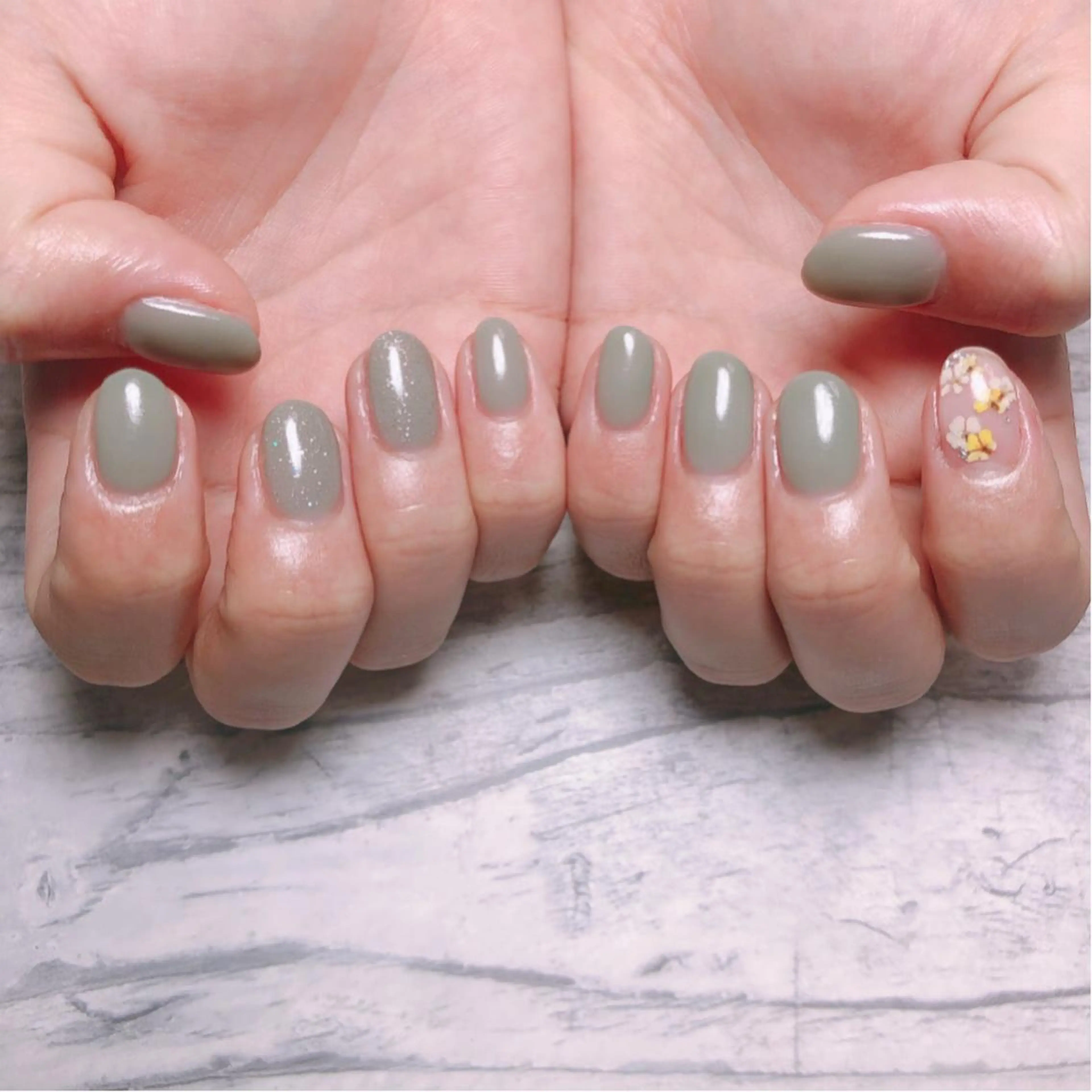 ネイル 個室ネイルサロンDolly  Girl〜ドーリーガール〜所属・DollyGirl KYOKOのネイルデザイン