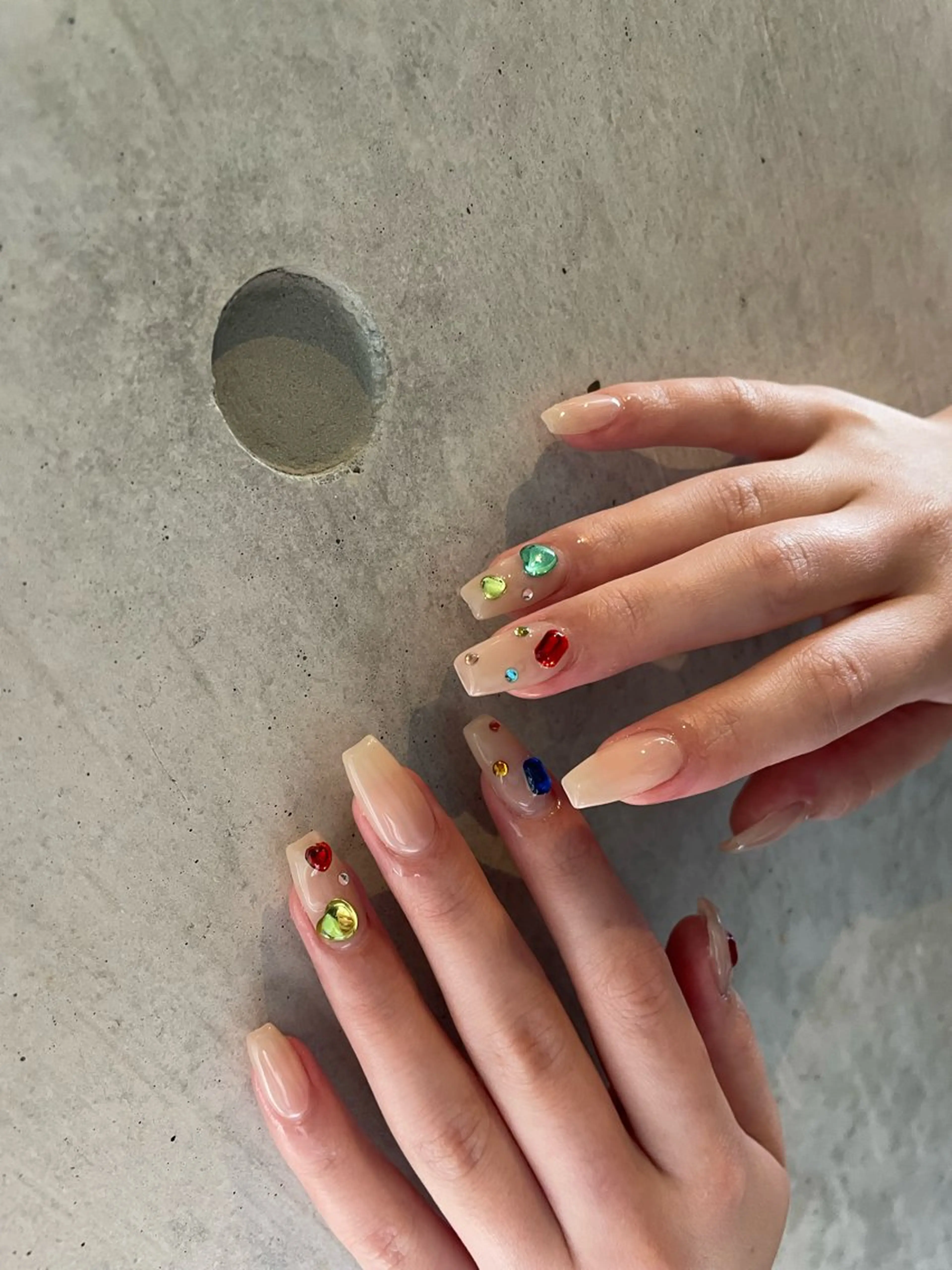 ネイル 持ち込み Manon Yuiのネイルデザイン