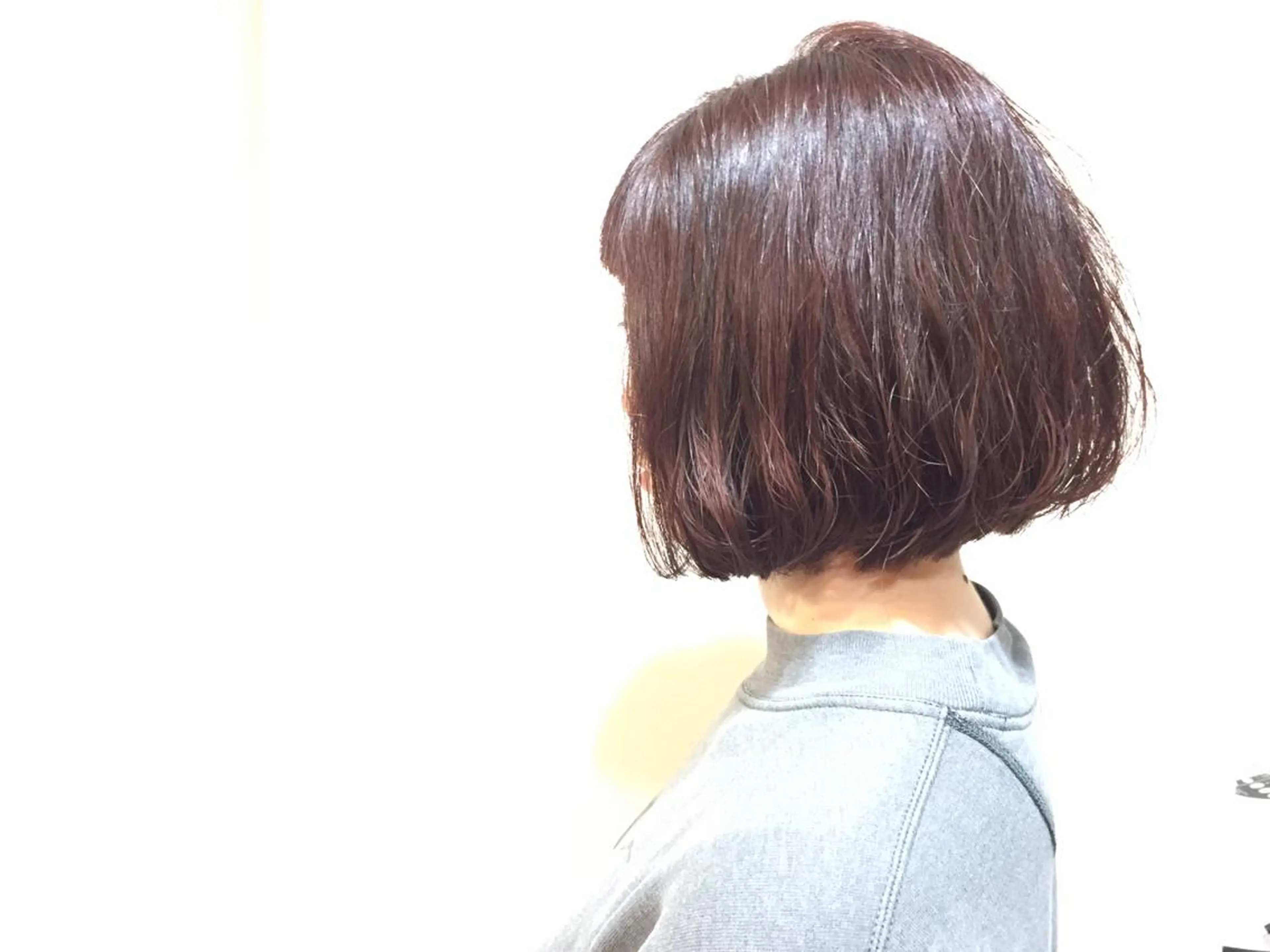 ミディアム カラー ブラウンカラー ピンクカラー ピンクブラウン littohair所属・岡田 杏のエステ・リラクイメージ