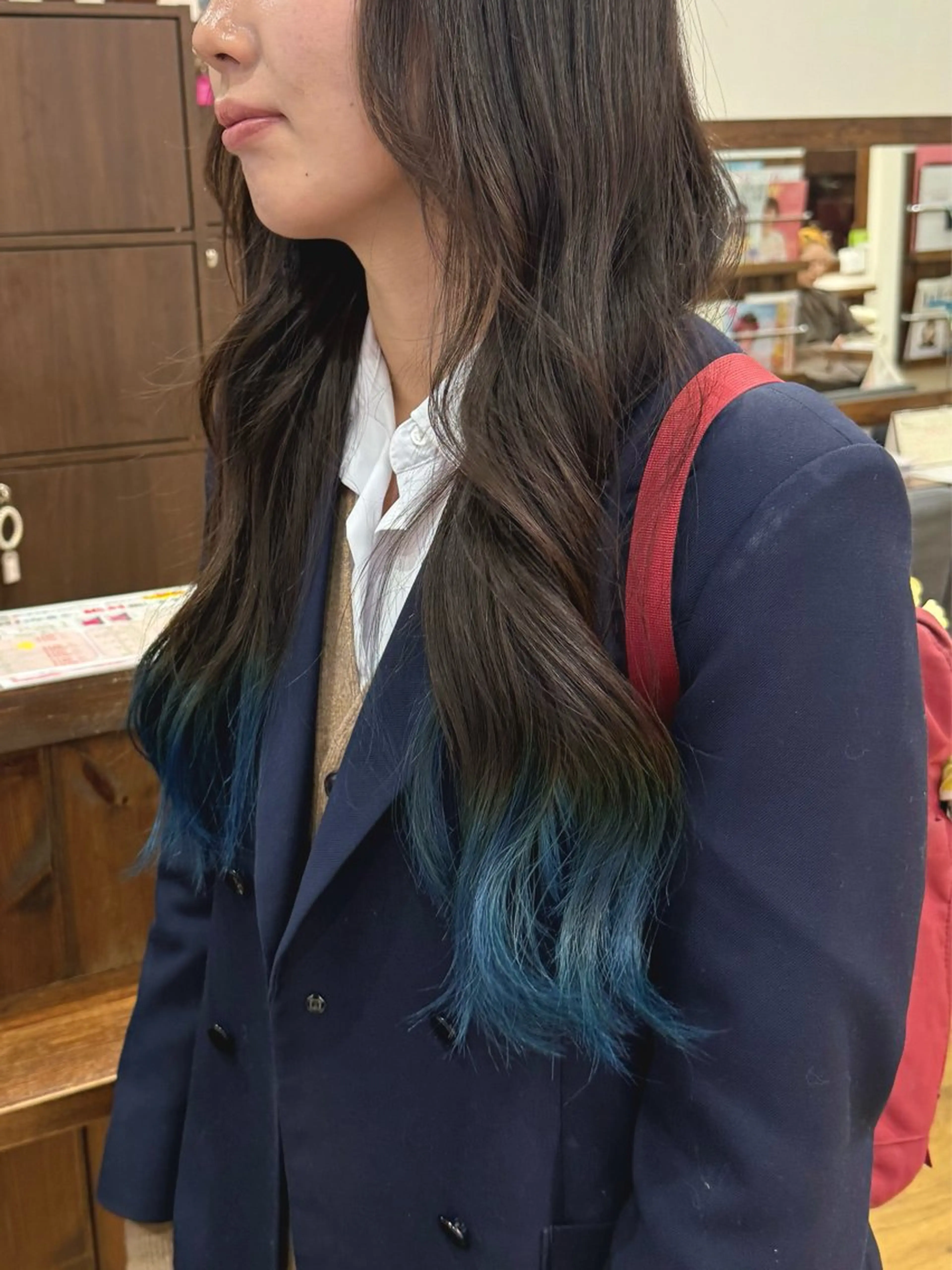 ロング カラー ヘアアレンジ ブリーチ ブルーカラー ヘアカラー 💖メンズモデル 募集/晴香💖のヘアスタイル