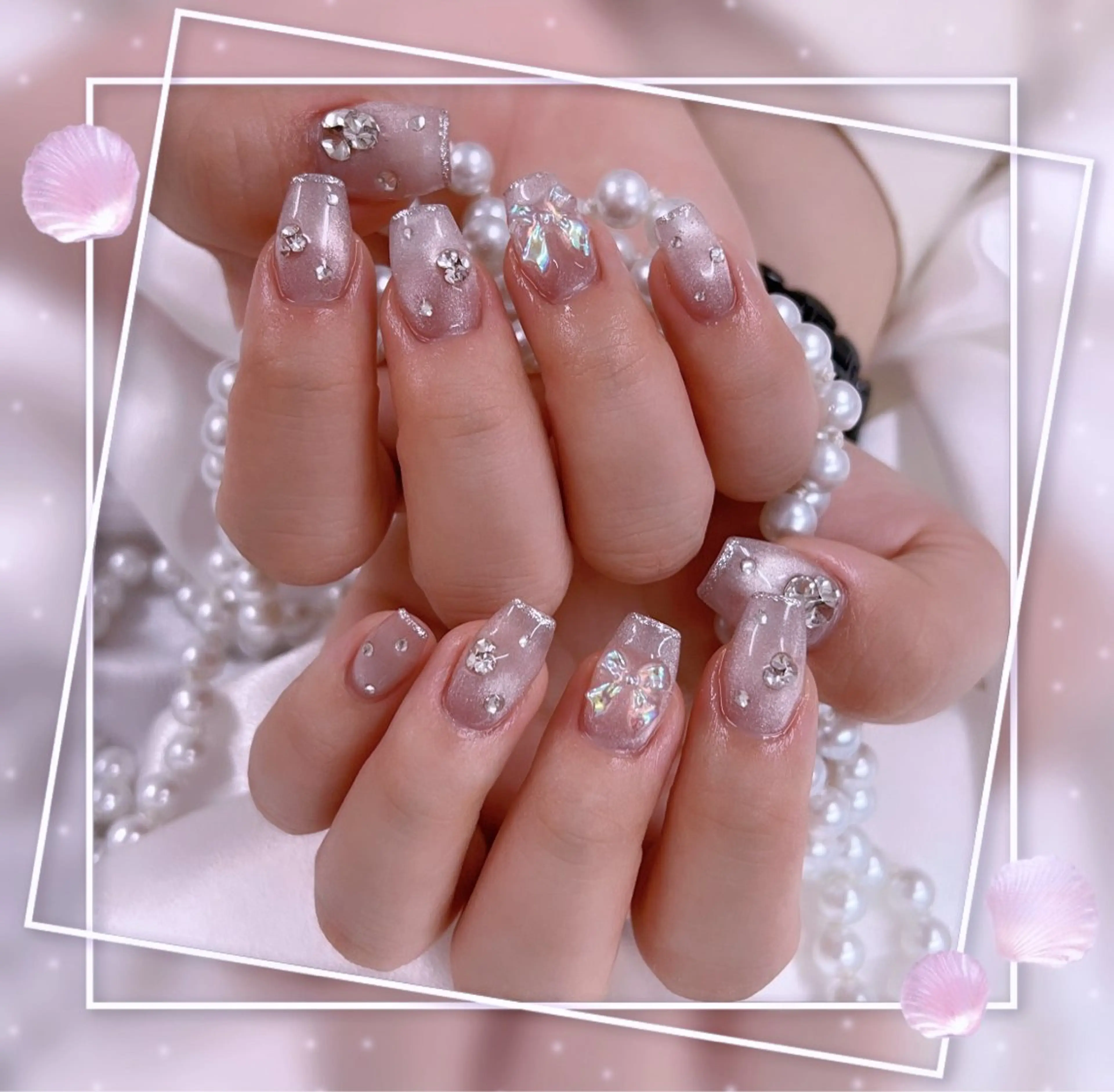 ネイル グラデーション キラキラネイル 韓国ネイル マグネットネイル ピンク ハンドネイル Chill Nailsalonのネイルデザイン