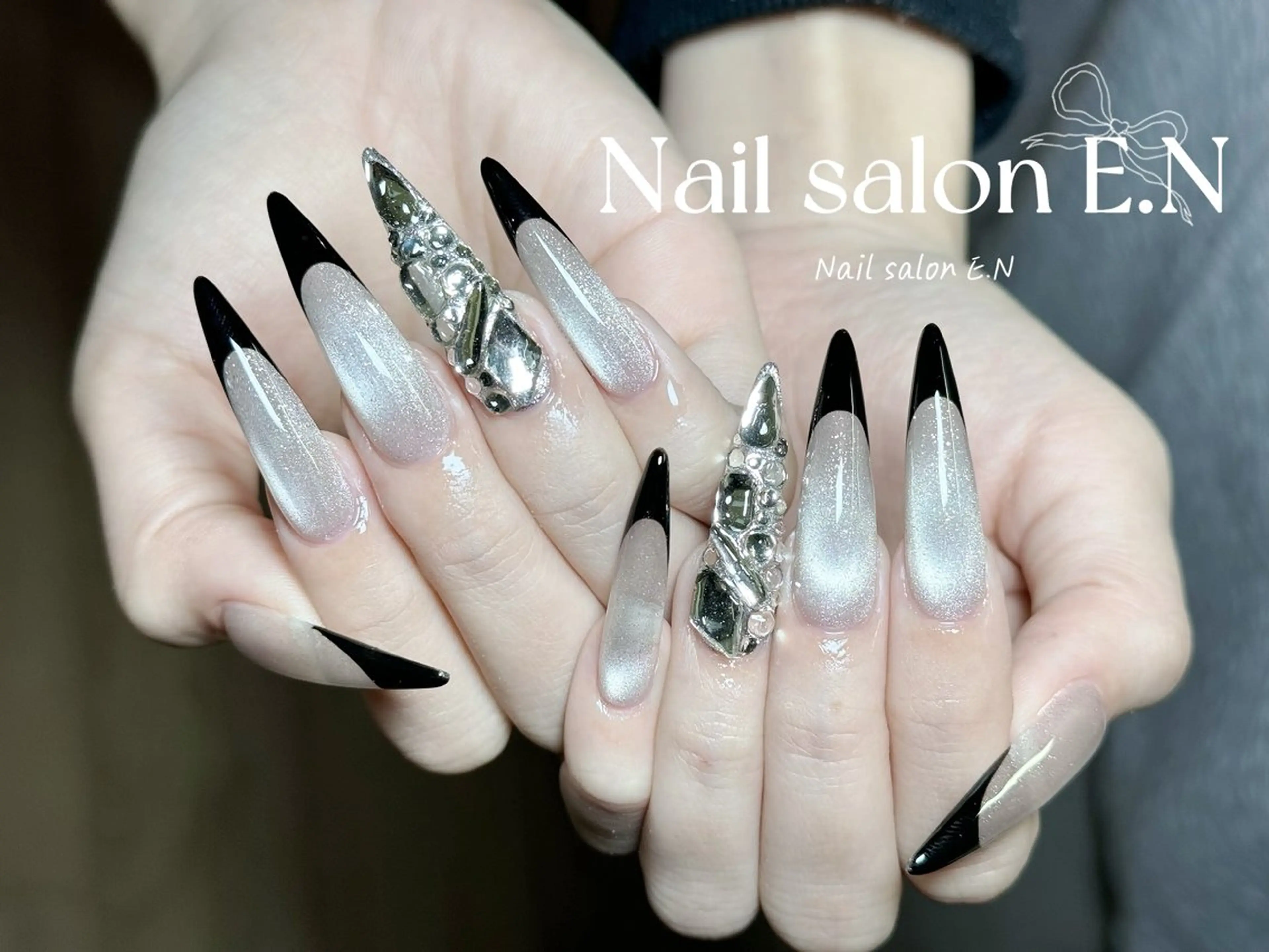 ネイル アートネイル オーロラネイル ブラウン クリアネイル フレンチネイル ハンドネイル E.N🦋 長さ出し/持ち込みのネイルデザイン