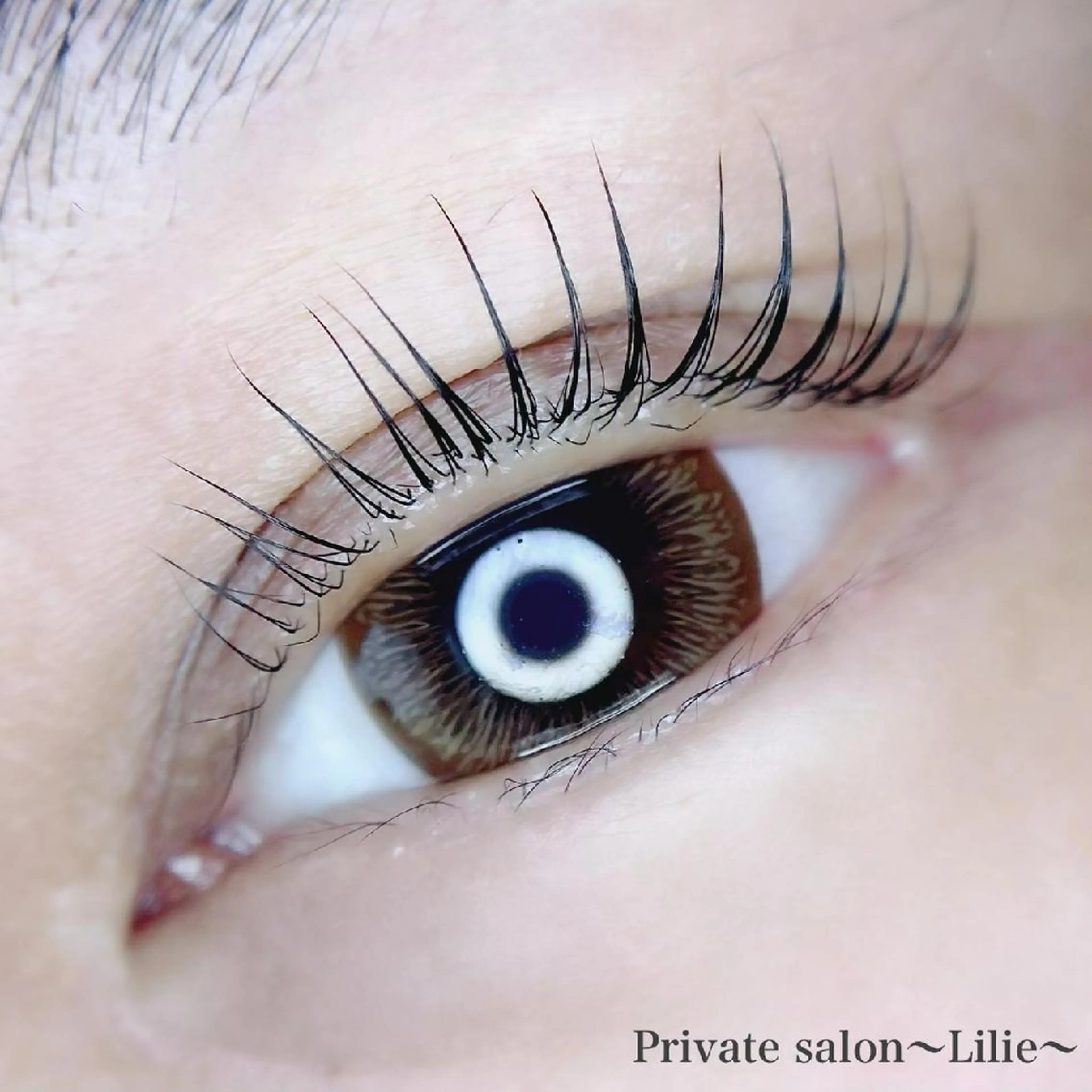 マツエク・マツパ Private salon〜Lilie〜所属・プライベートサロン yurikoの眉毛・アイブロウイメージ