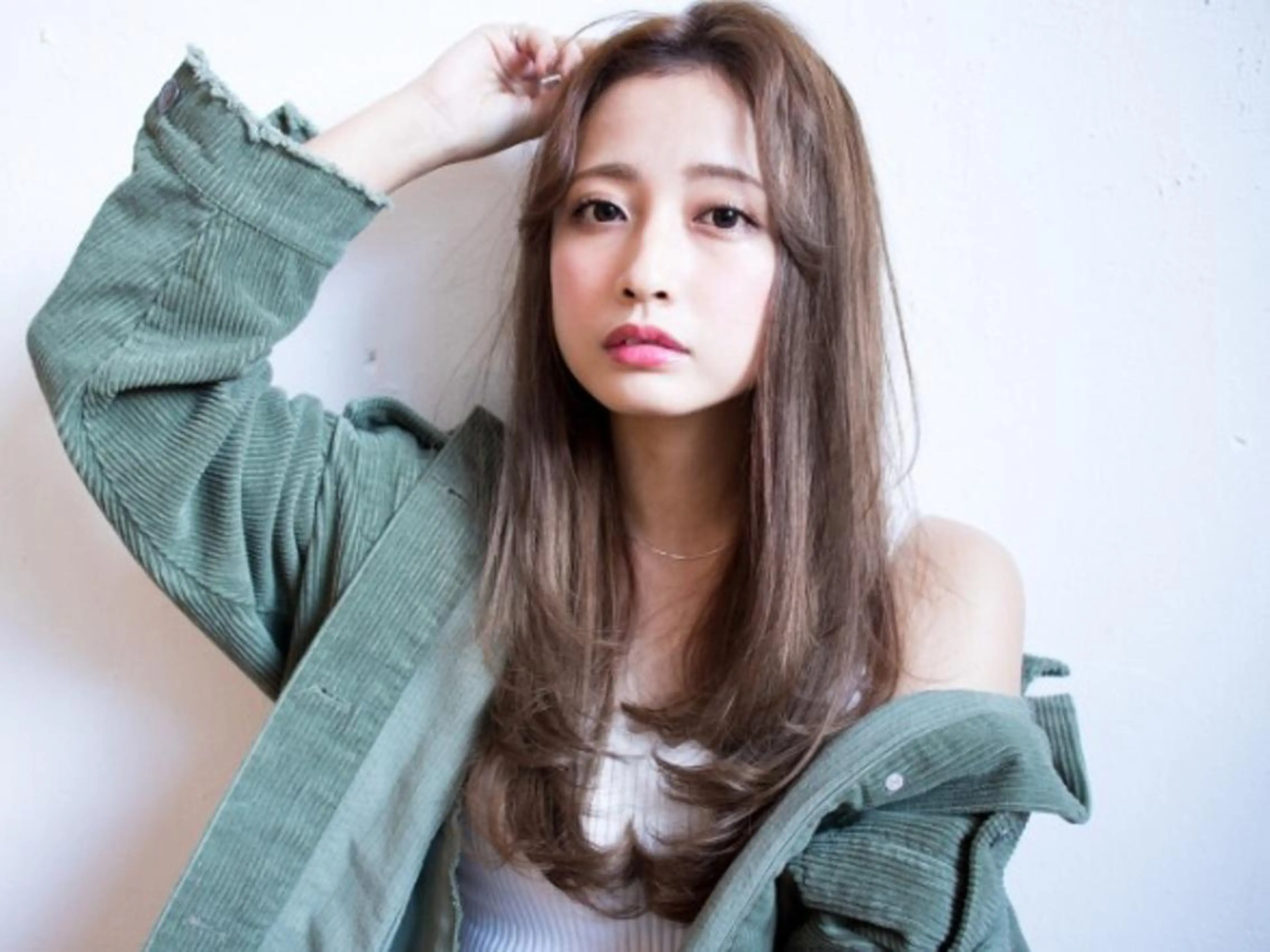 セミロング Fuuu《フゥ》所属・シノザキ シンゴのヘアスタイル