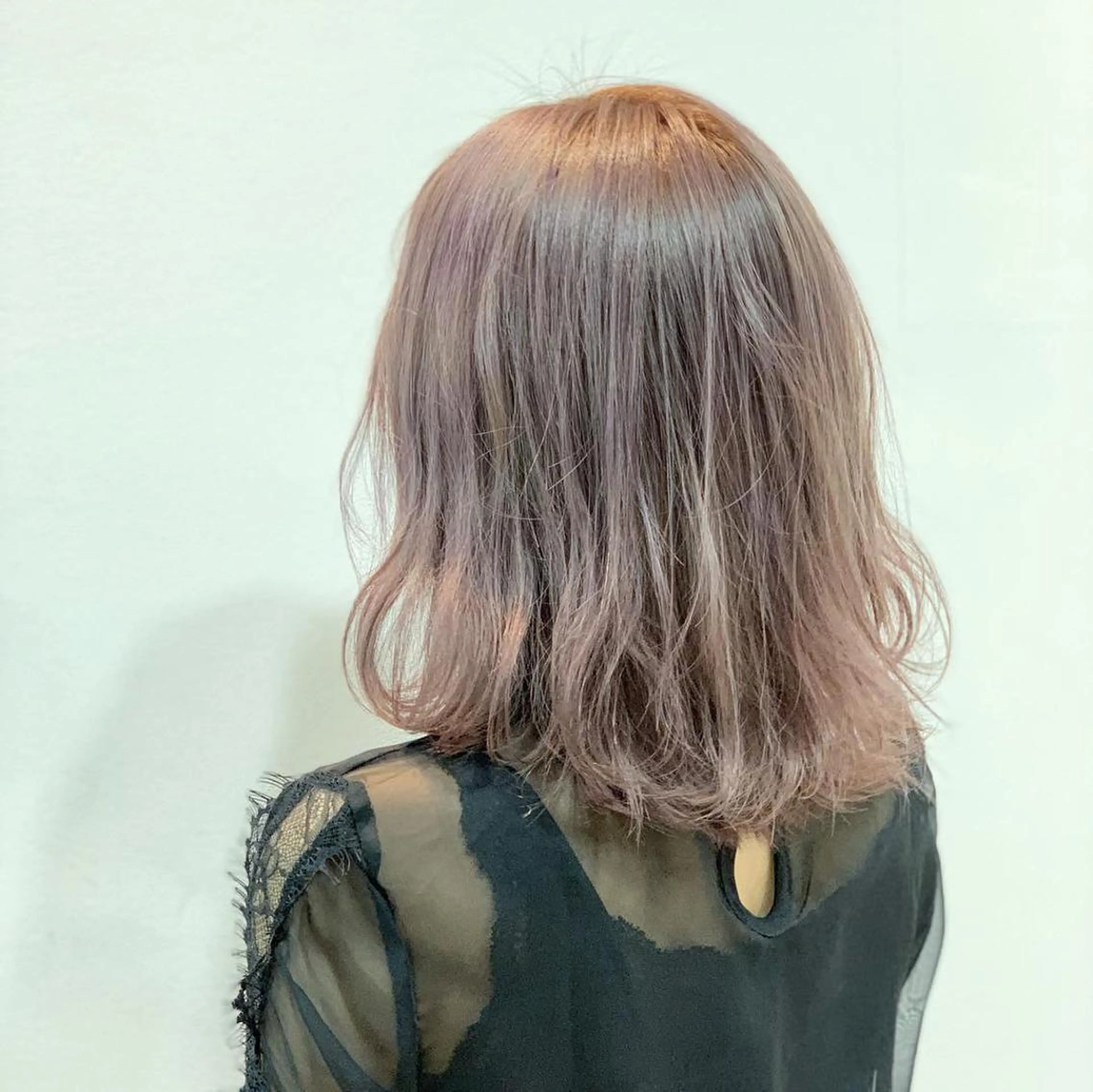 ミディアム パープルカラー CiNEMA daikanyama所属・透明感カラー🫧 今泉健太のヘアスタイル