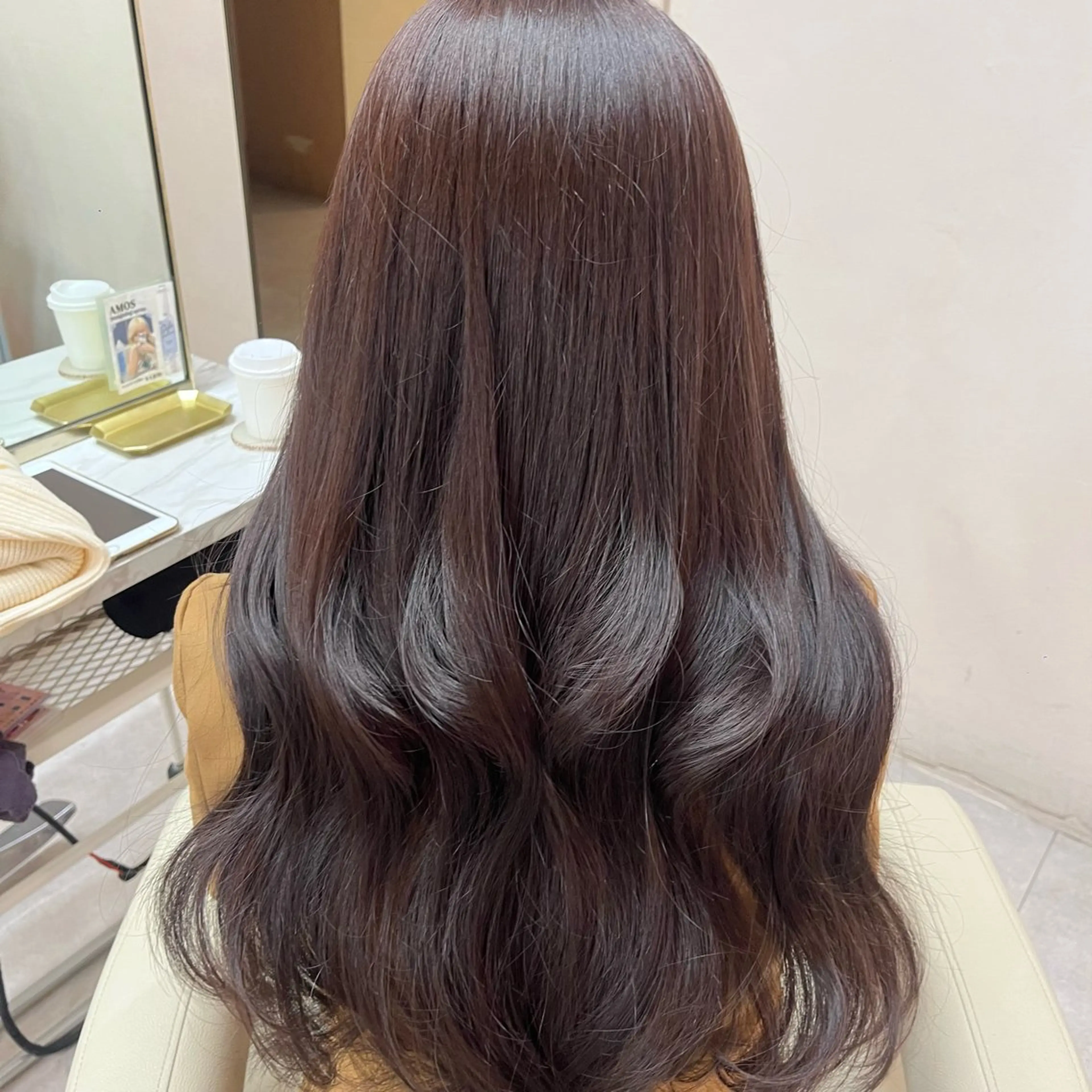 ロング カラー ブラウンカラー uni表参道所属・久保田 春香のヘアスタイル