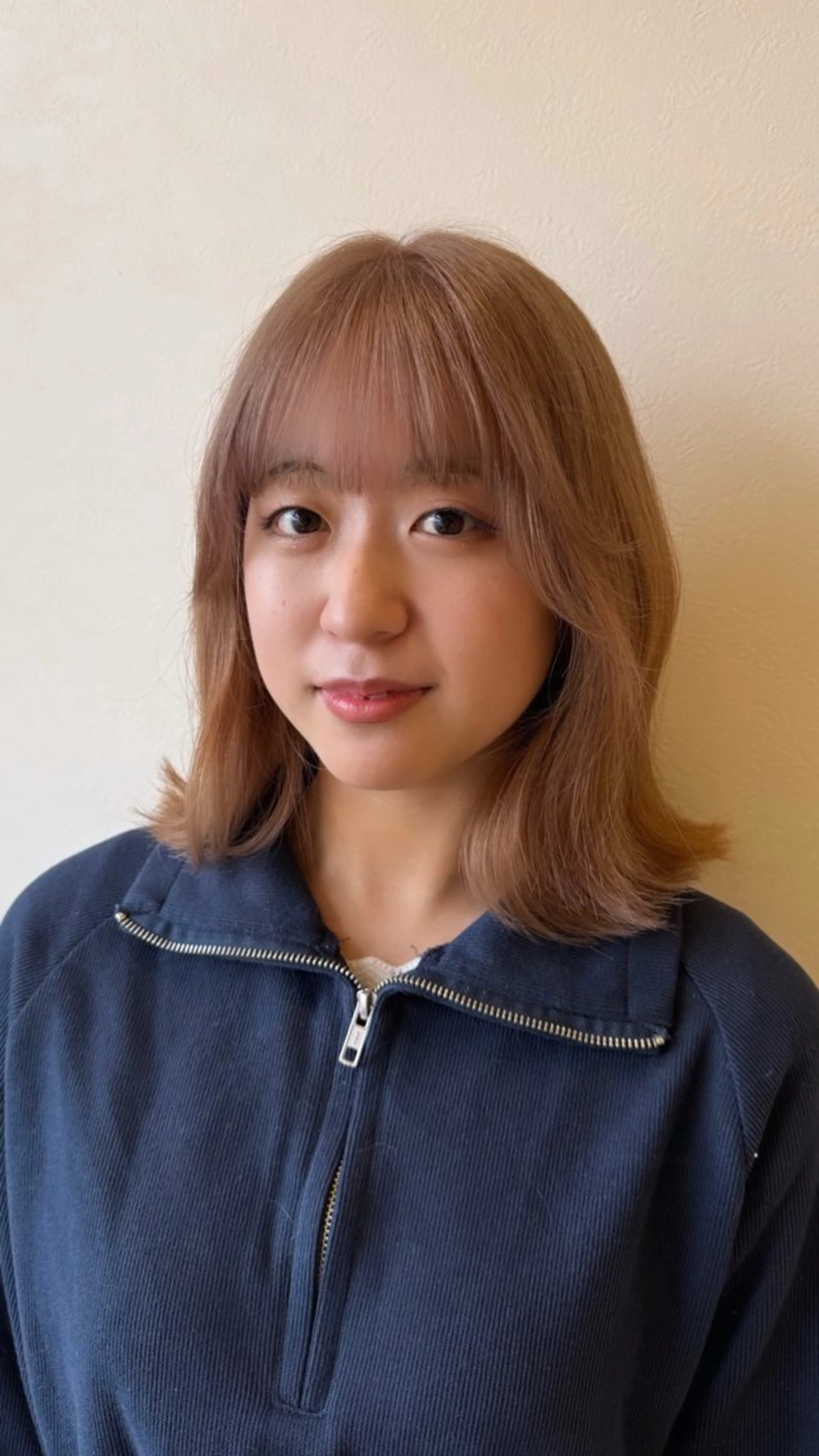 ミディアム カット ヘアカラー 五味優莉🫧 ͛.* 似合わせ/レイヤーのヘアスタイル