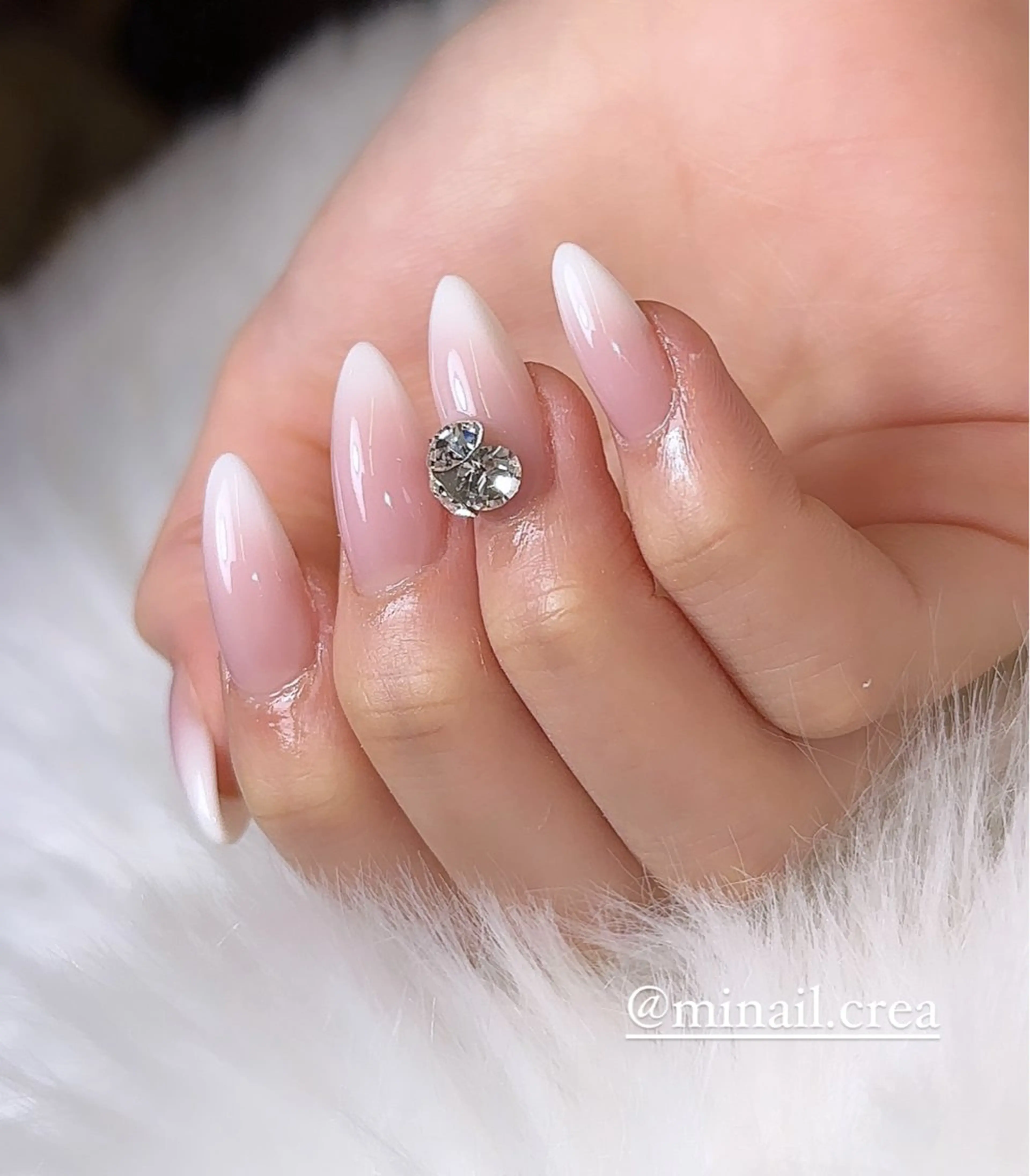 ネイル キラキラネイル ロングネイル オフィスネイル スカルプネイル シンプルネイル ハンドネイル CRéA　-private nailsalon-所属・CReA nailのネイルデザイン