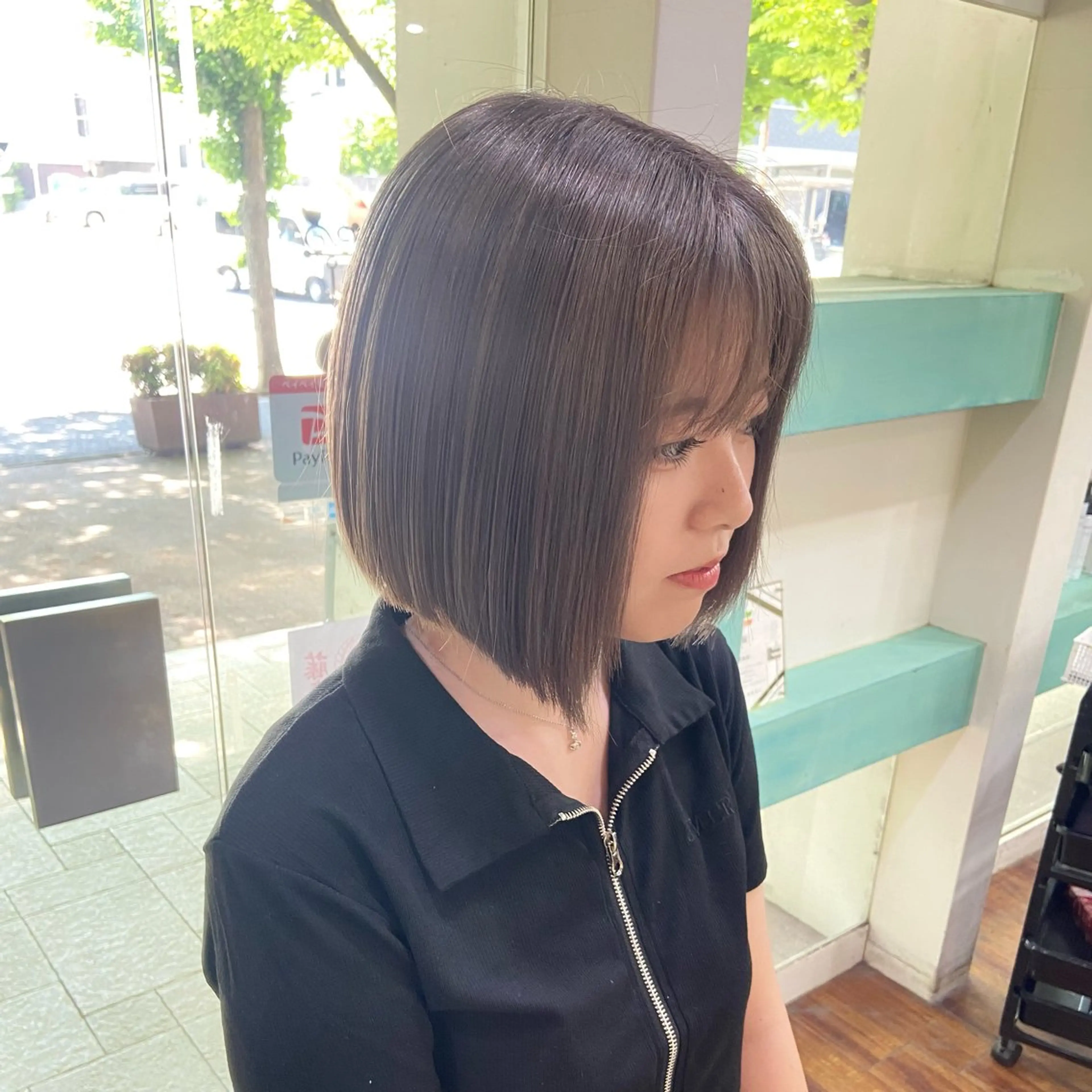 ミディアム カラー 髪質改善/ストレート /透明感/西川奈穂のヘアスタイル