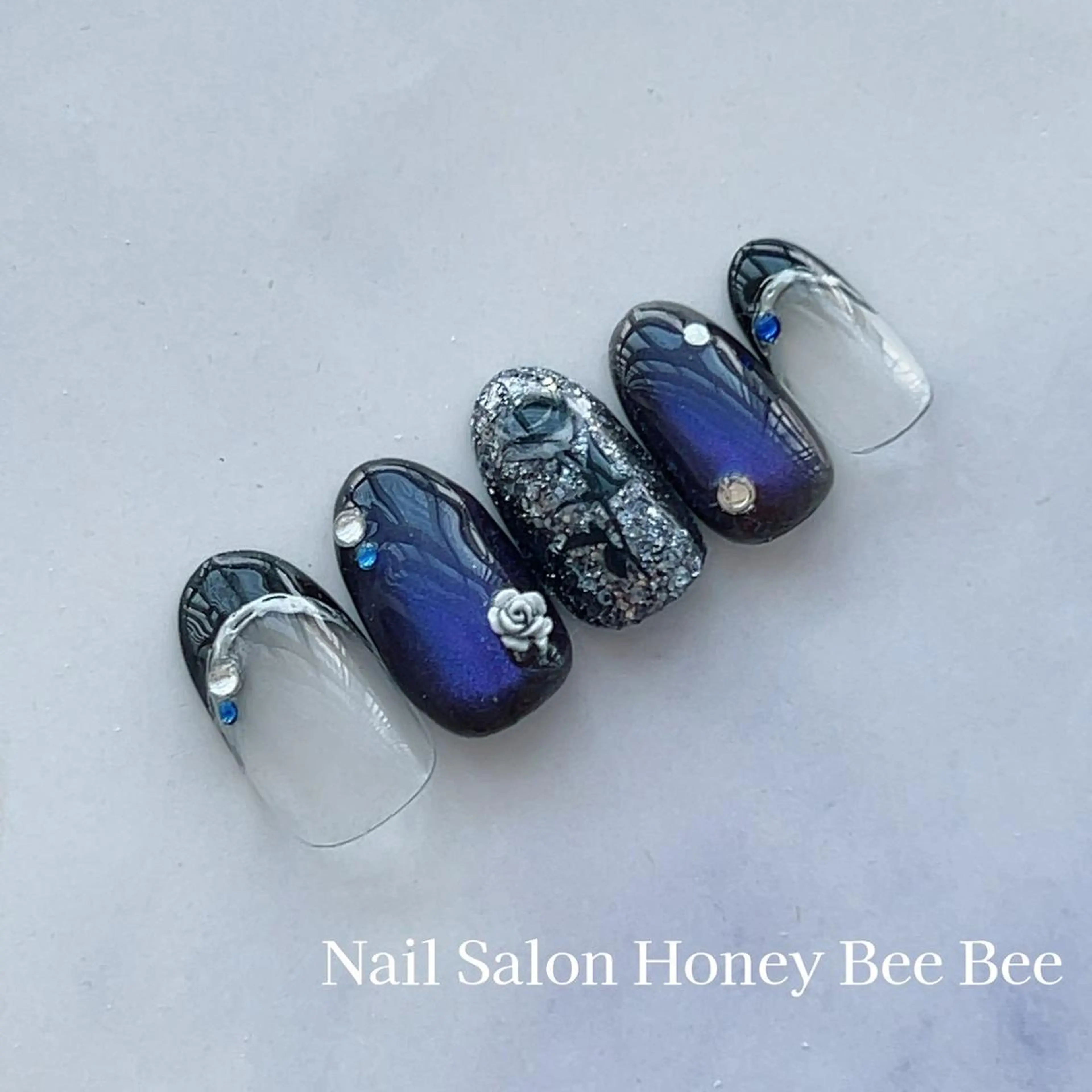 ネイル Nail salon Honey Beeのネイルデザイン