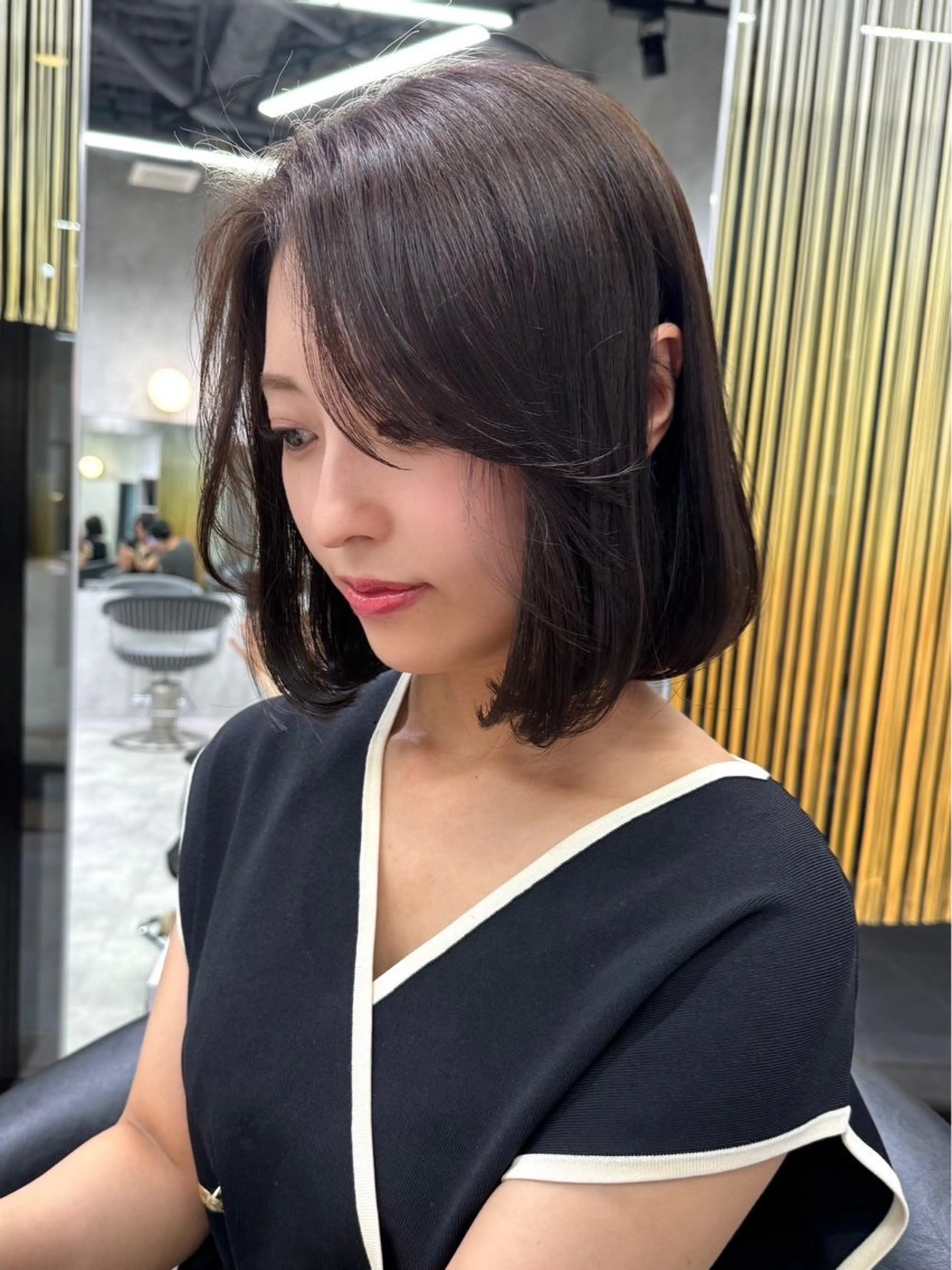 ショート 花井輝 ボブ/ハイトーンのヘアスタイル