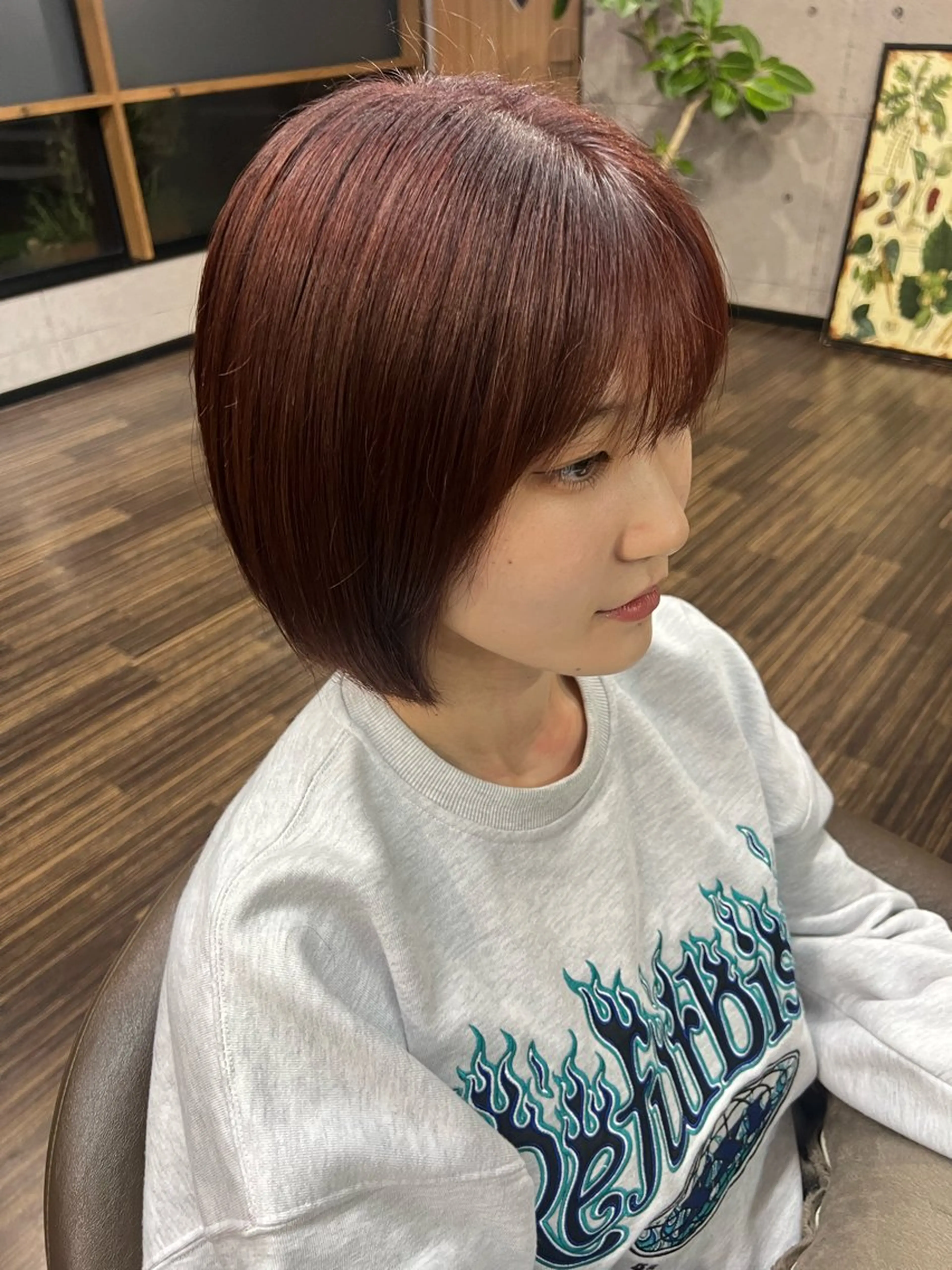 ショート カラー レッドカラー 上野台 彩加のヘアスタイル