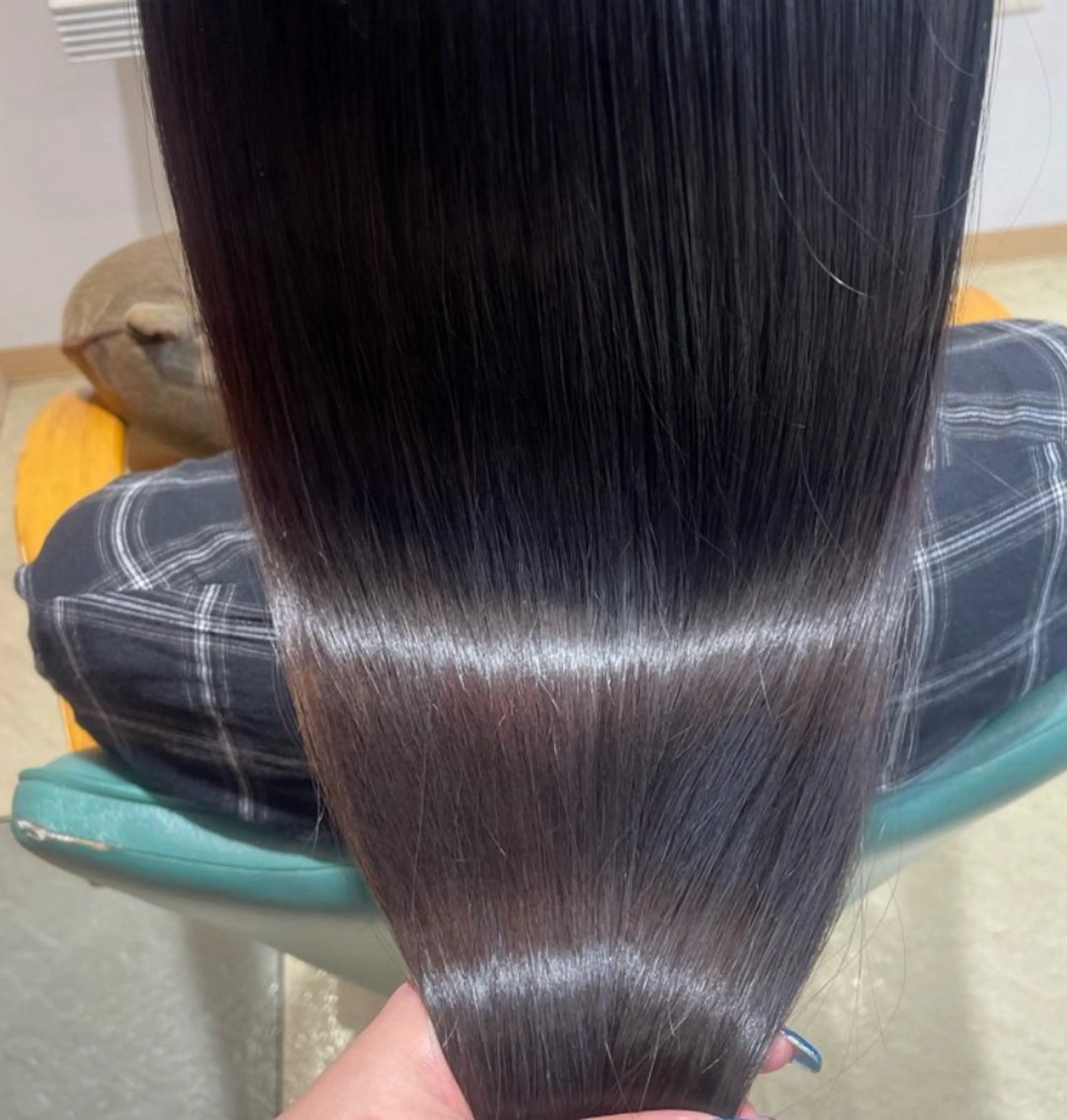 ロング カラー ケアカラー 髪質改善 ロング トリートメント カット ヘアカラー トリートメント 透明感カラー/ くびれヘア/ユウユのヘアスタイル