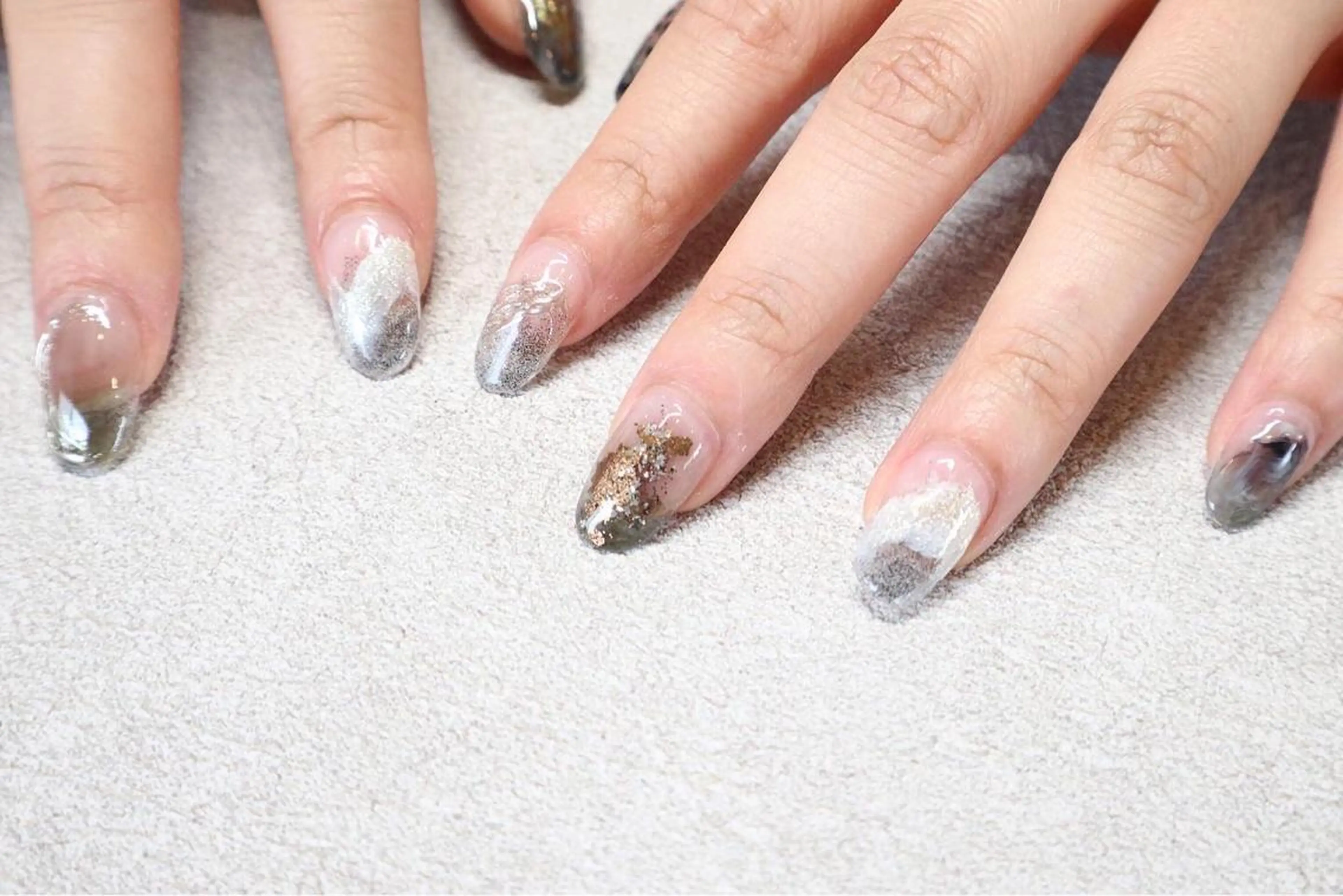 ネイル ハンドネイル 小河 仁美のネイルデザイン