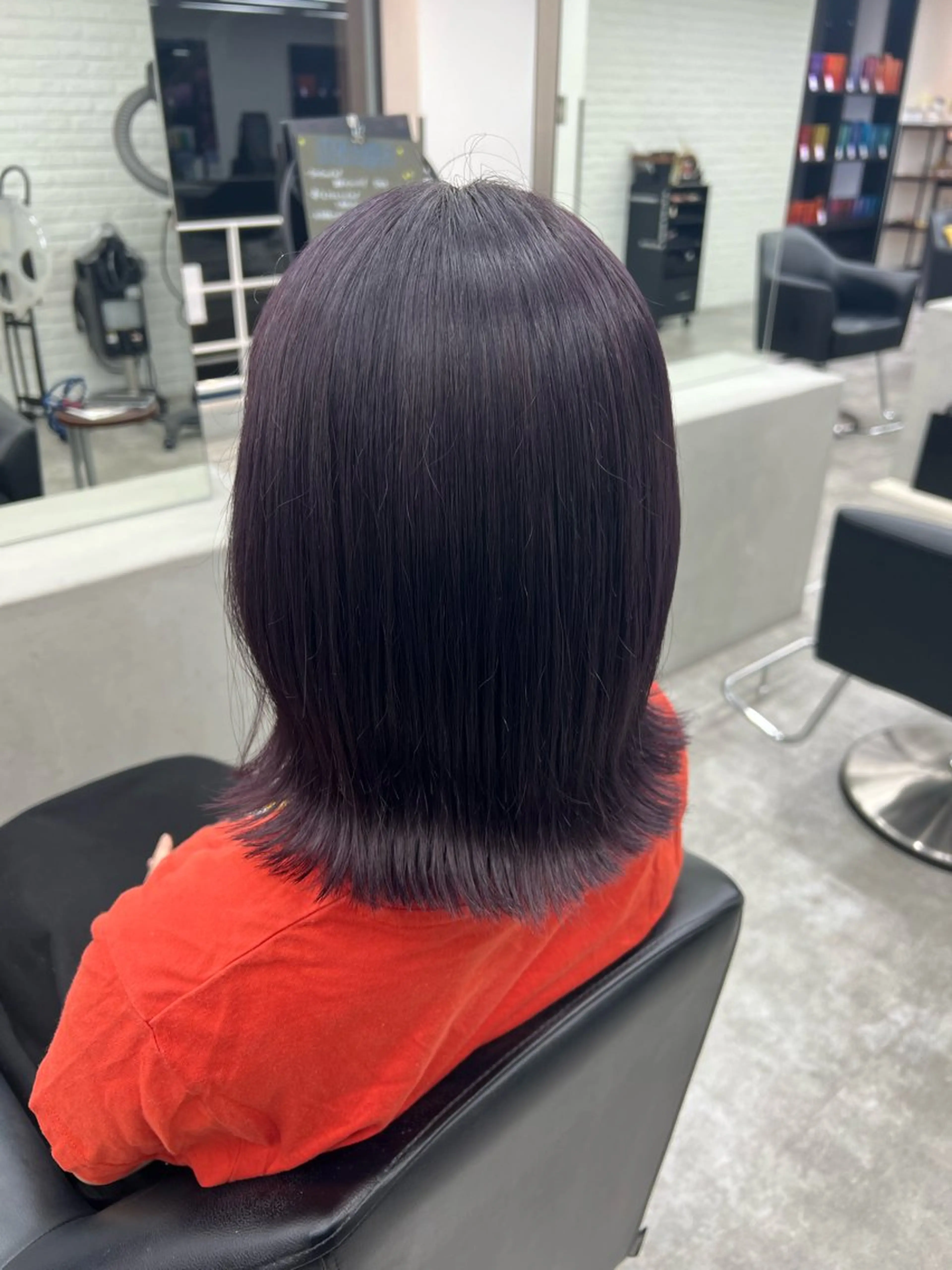 ミディアム カラー 畑中 咲穂のヘアスタイル