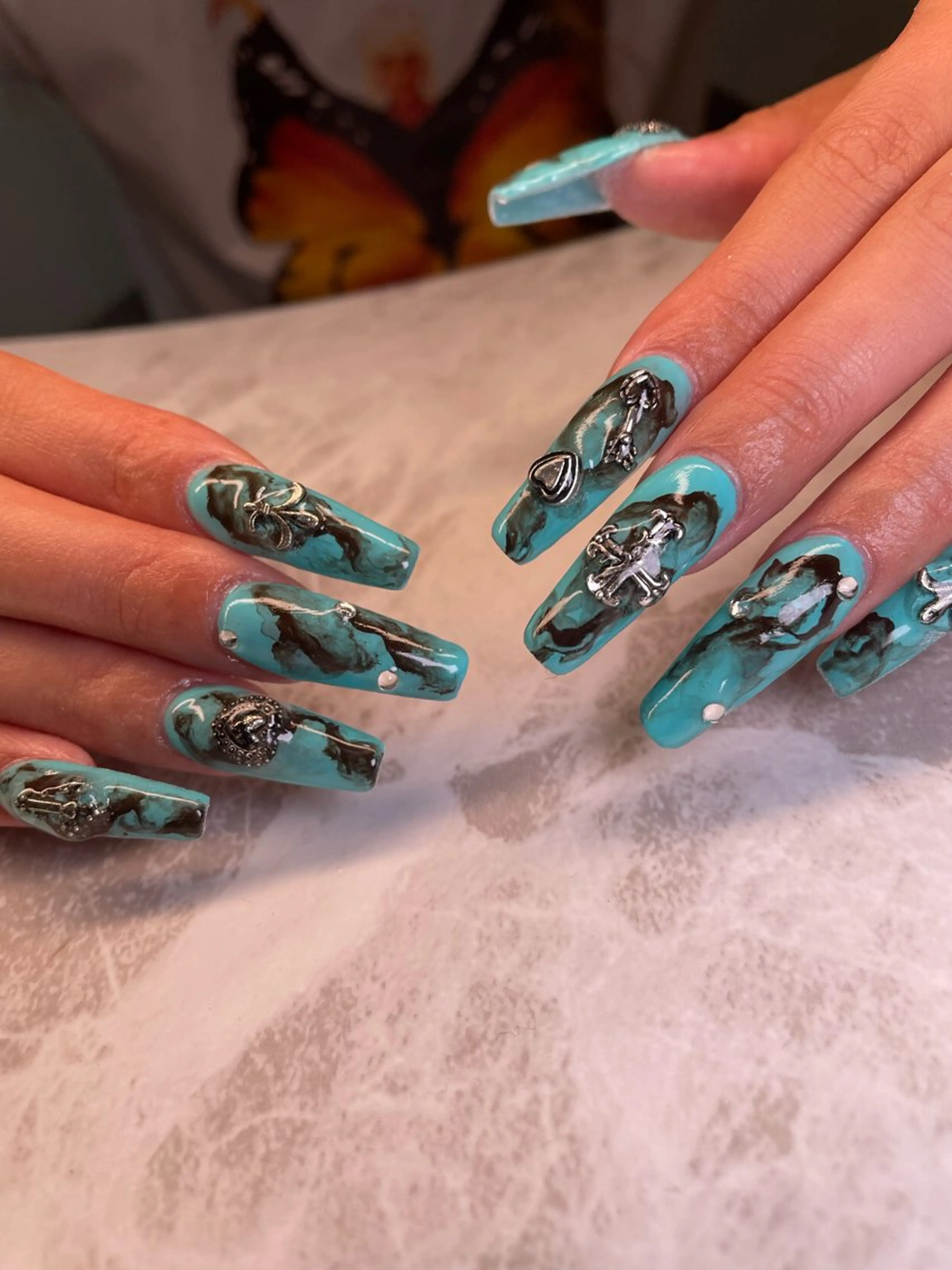 ネイル ハンドネイル YOUTH nails waxing所属・YOUTH natsumiのネイルデザイン