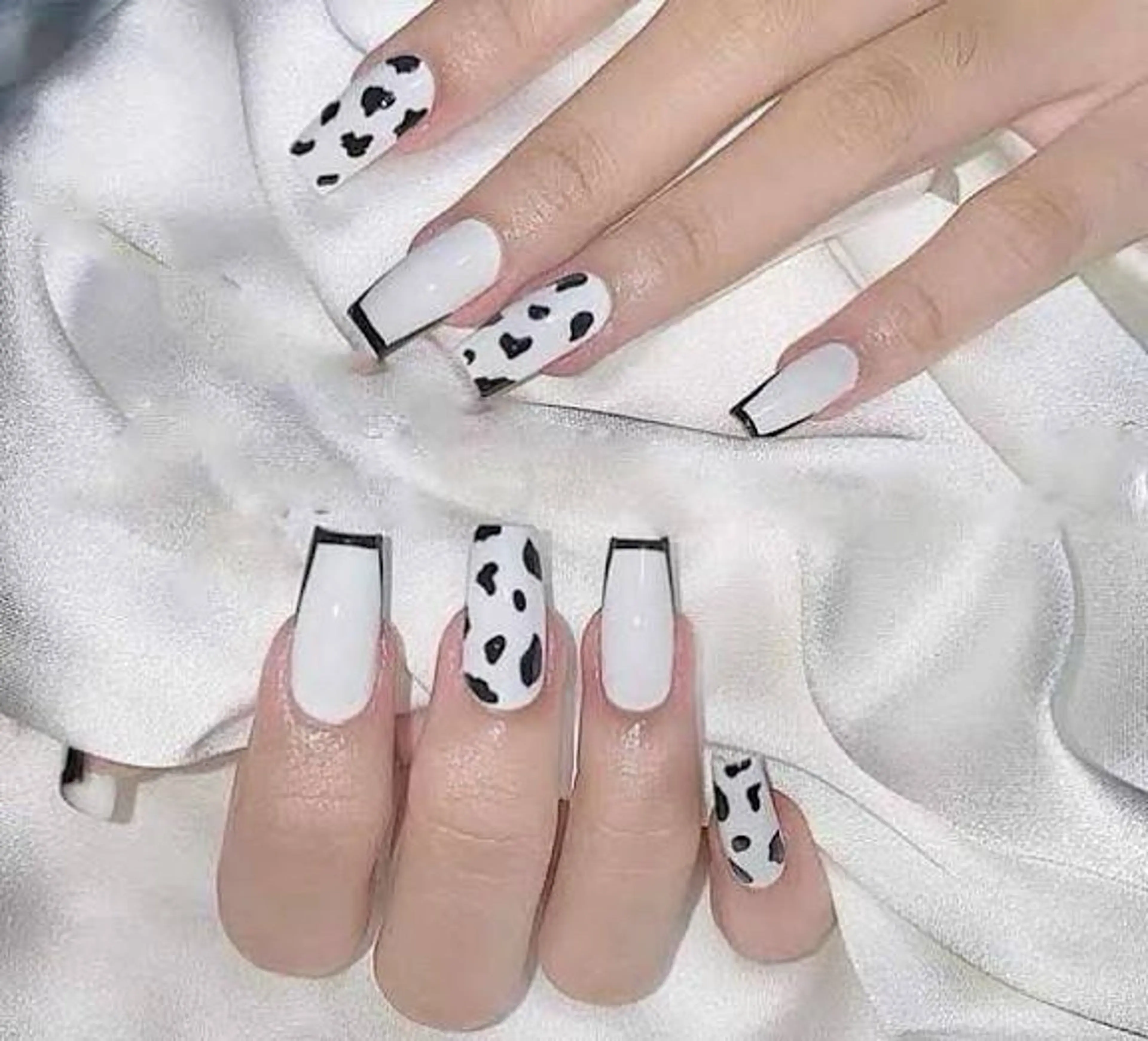ネイル アートネイル 成人式 ジェルネイル ニュアンスネイル ネイルチップ Kora Nailのネイルデザイン