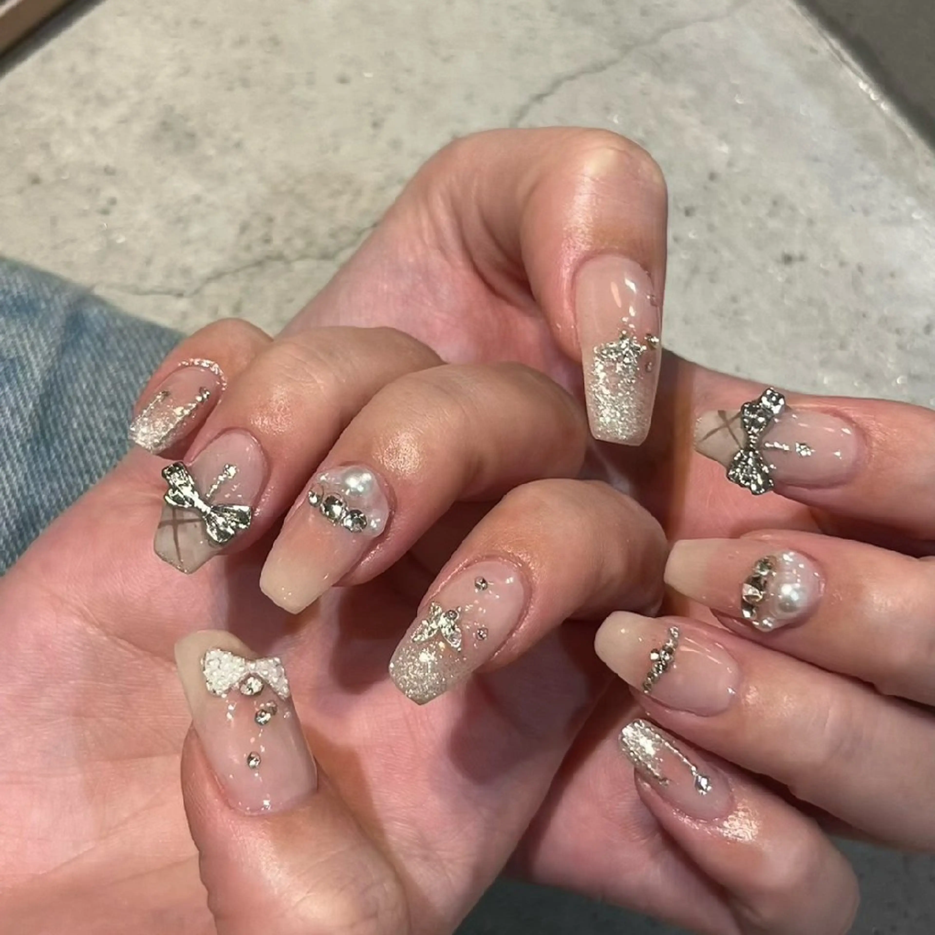 ネイル ガーリー ワンホンネイル ハンドネイル LABEL TAKARAのネイルデザイン