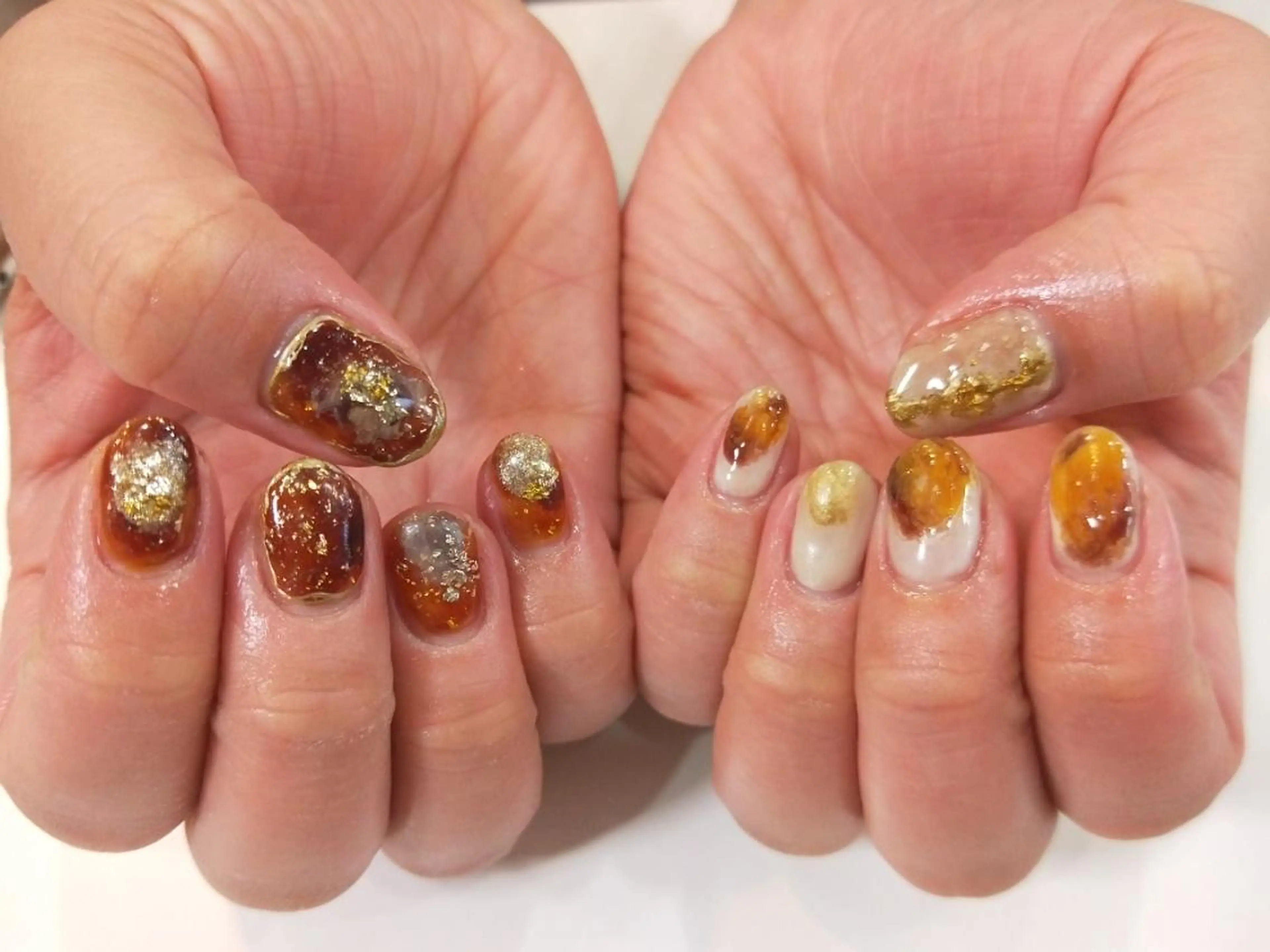 ネイル ハンドネイル ハンドケア R'well所属・はばすみれ🎀ﾈｲﾙ 光ﾌｪｲｼｬﾙ ﾍｱのネイルデザイン