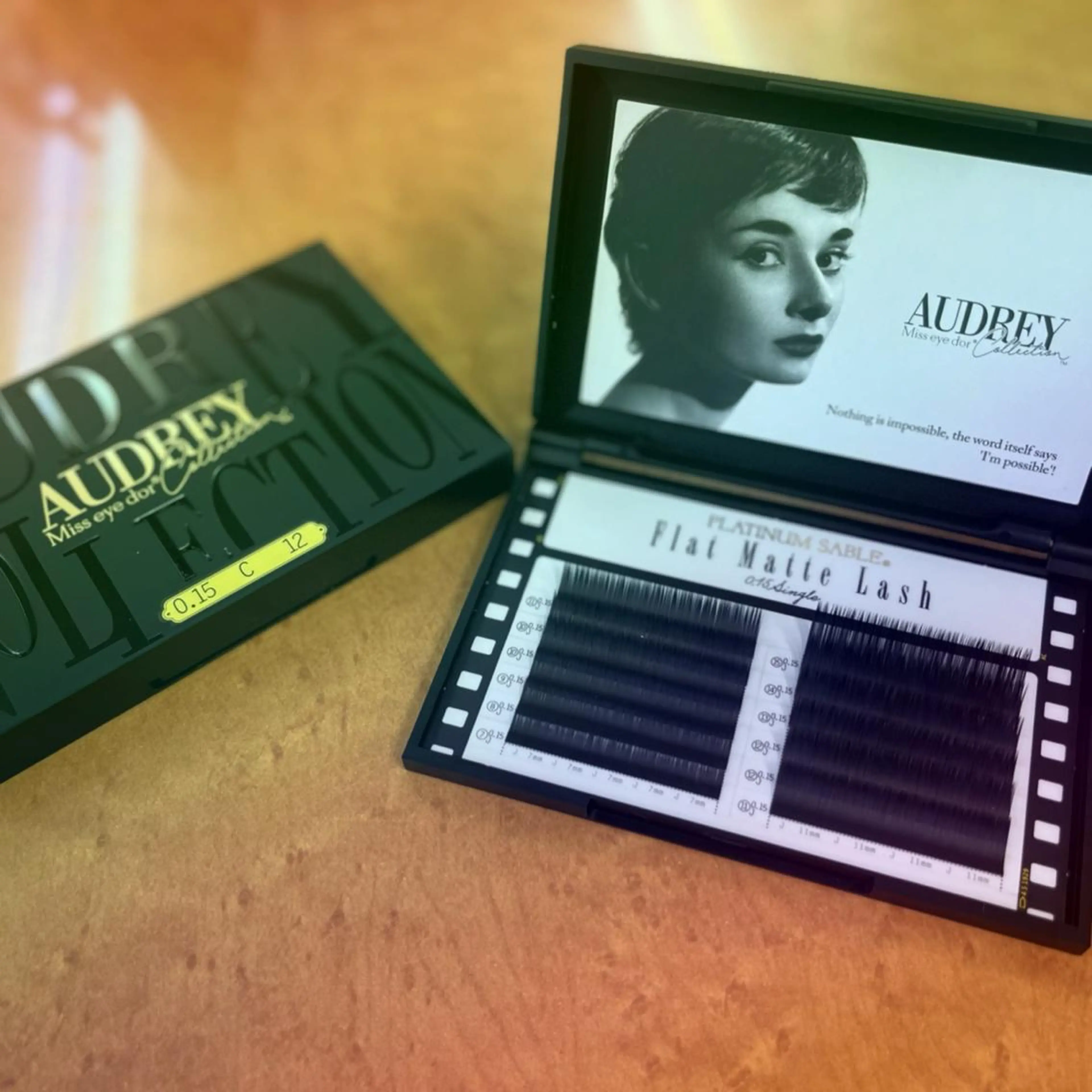 マツエク・マツパ フラットラッシュ マツエク eyelash LOOPのマツエク・マツパデザイン