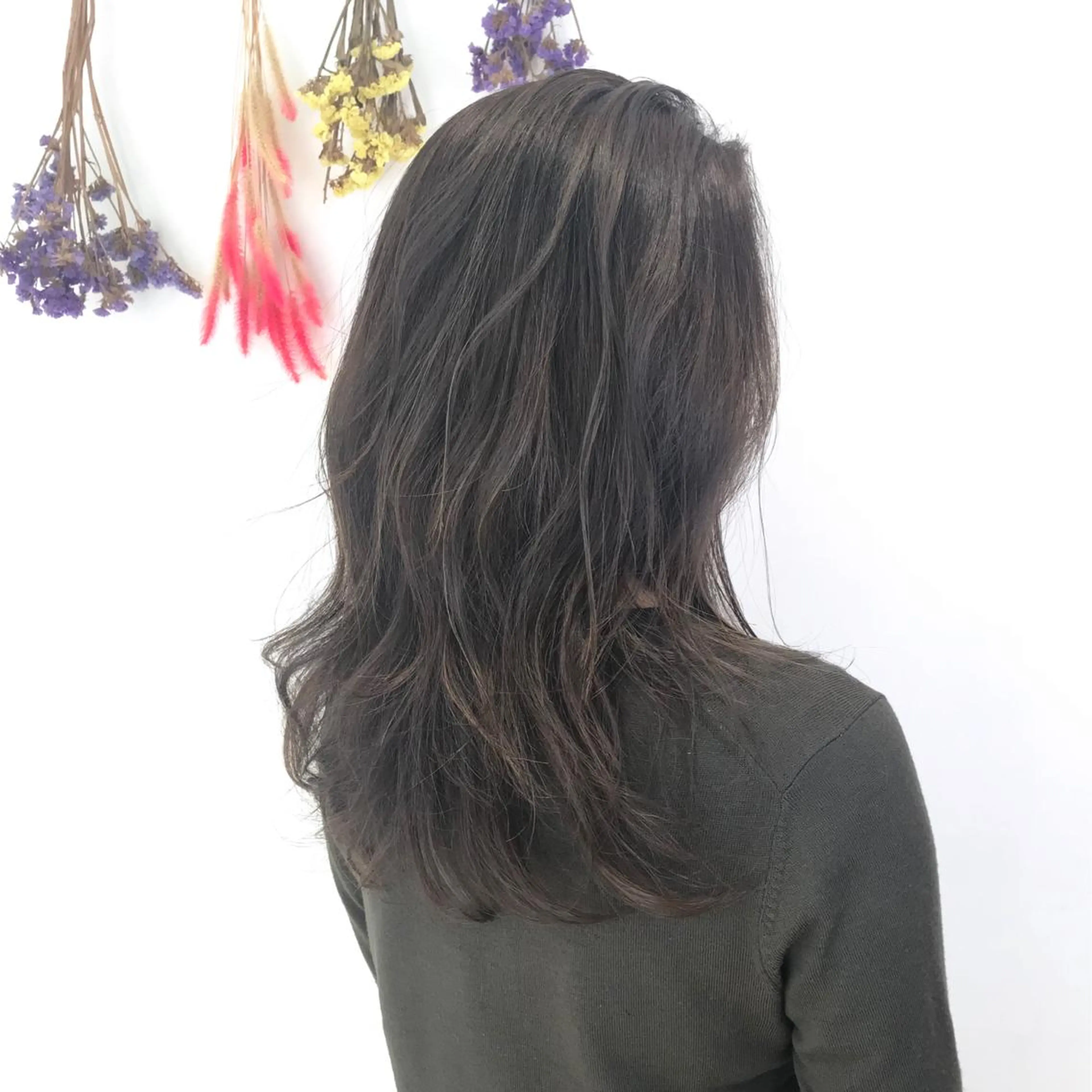 セミロング カラー 似合わせカット🌿 前川のヘアスタイル